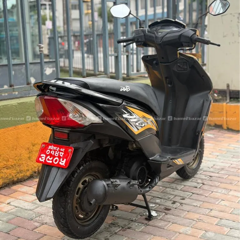 Single Hand Honda Dio On Urgent Sale 4
