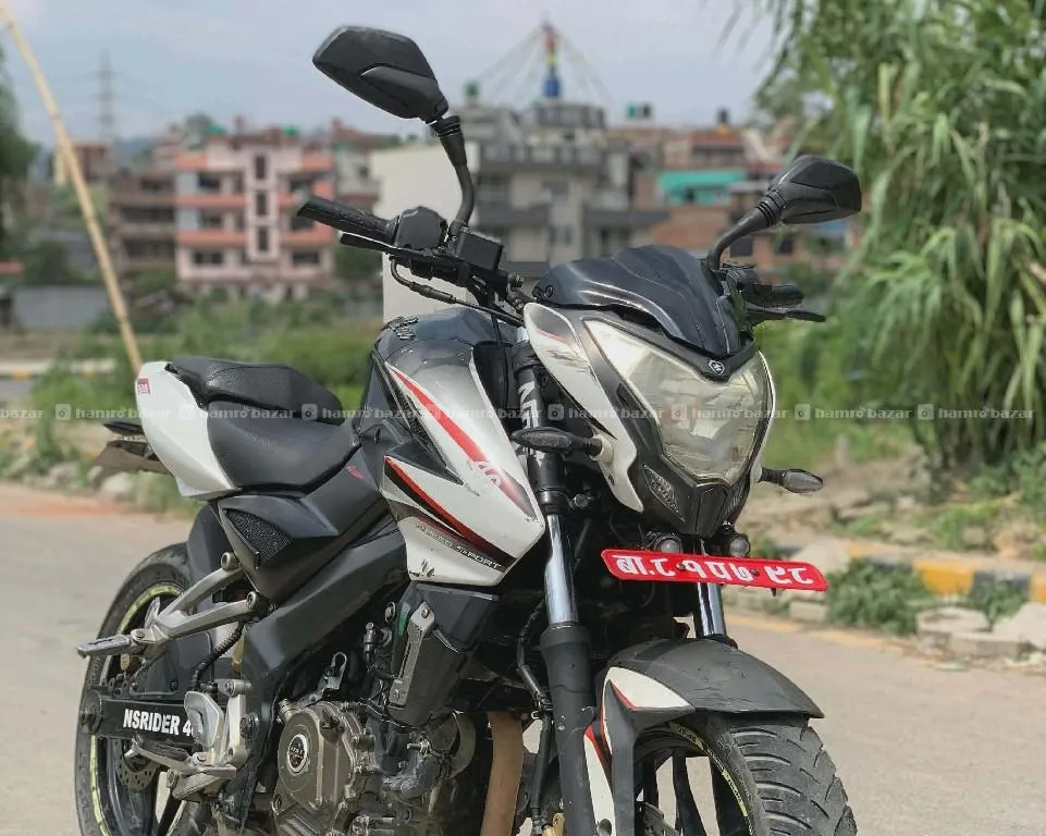ns200cc - 81 lot 9818846575 or 9768397661 2