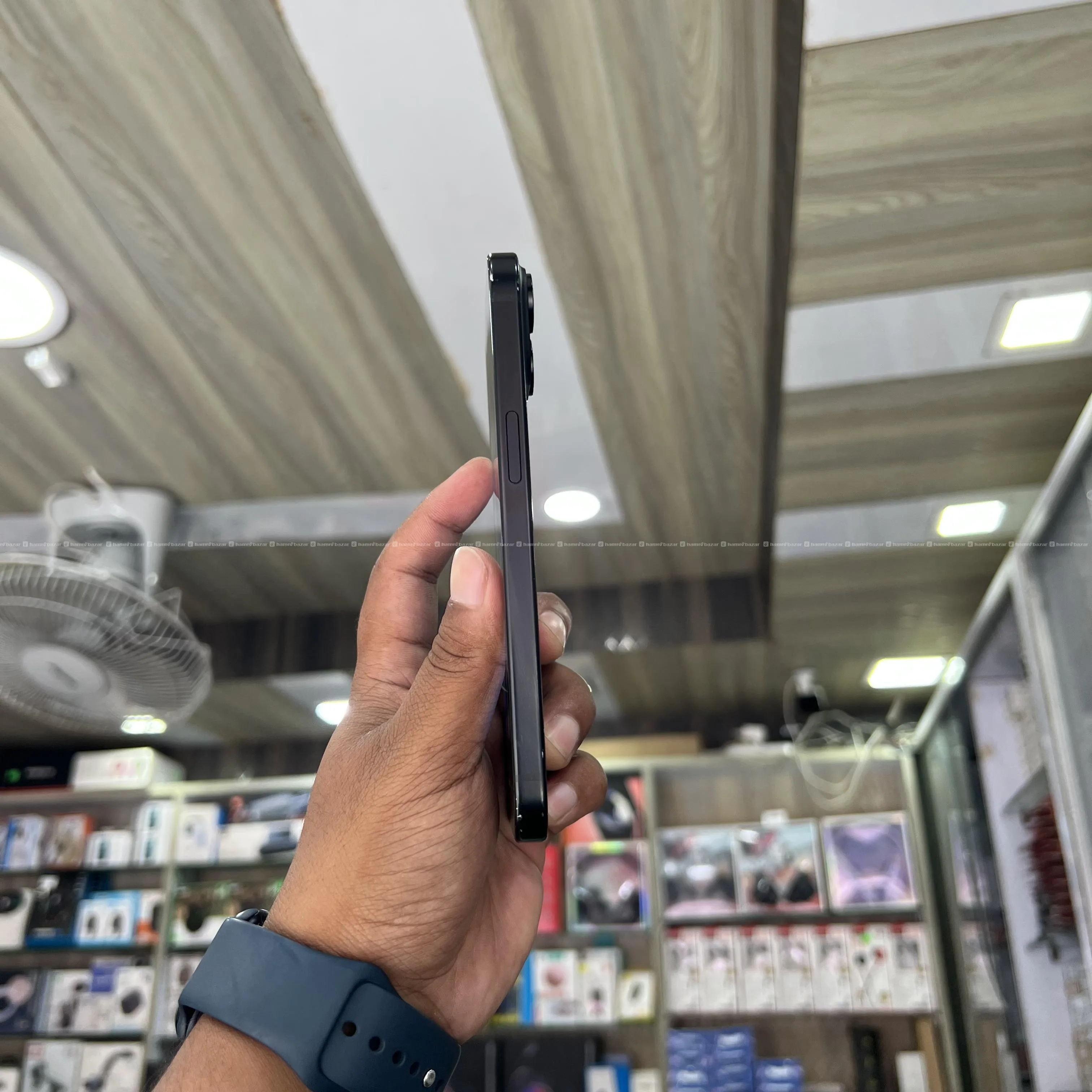 iPhone 15 - 128gb - Available Now 5