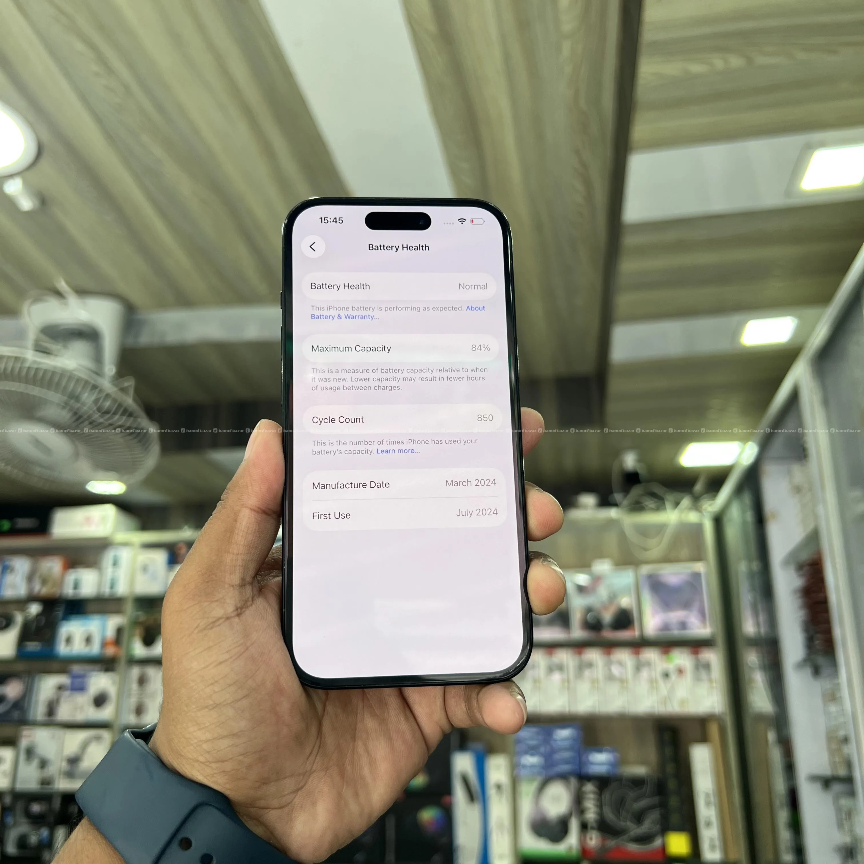 iPhone 15 - 128gb - Available Now 3