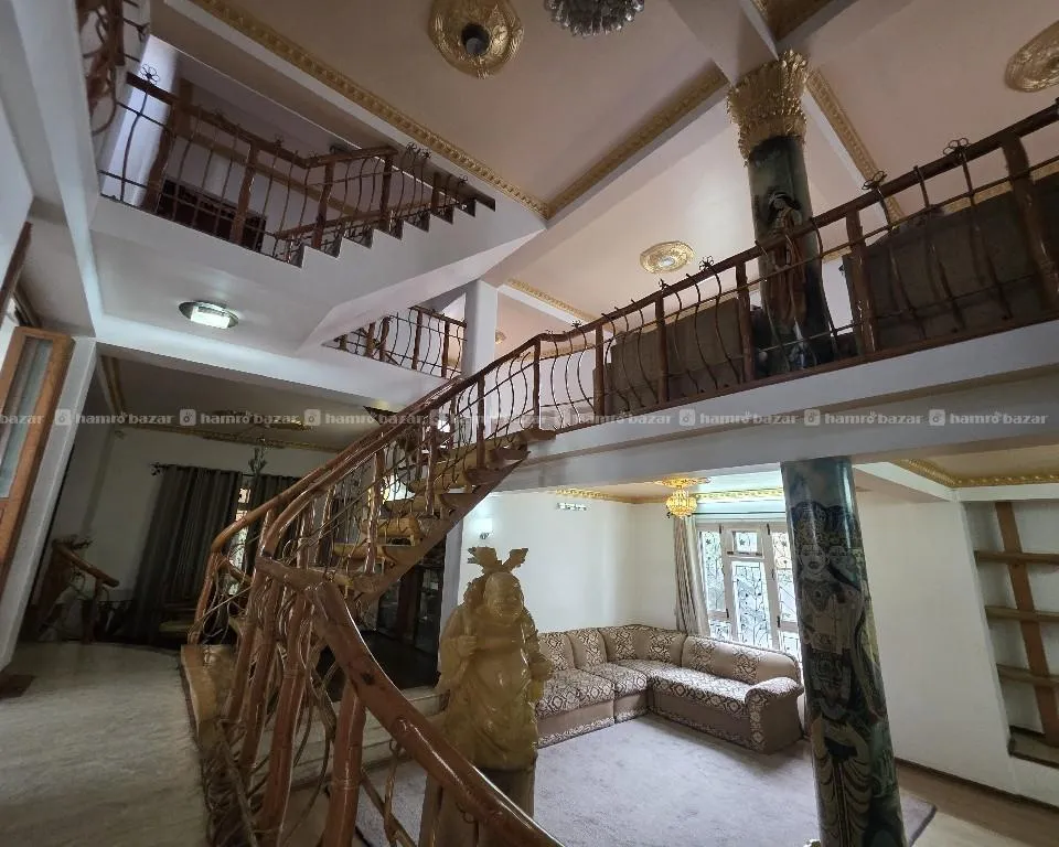 4bhk fully furnished bunglow on rent in Jhamsikhel 2