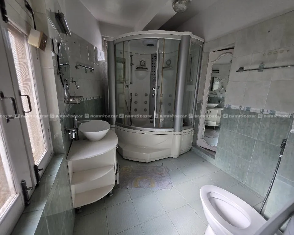 4bhk fully furnished bunglow on rent in Jhamsikhel 4