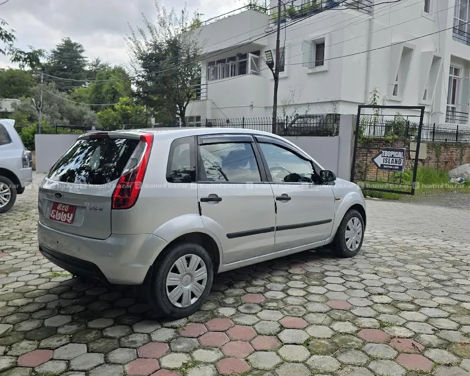 2012 model ford figo 9849807915 3