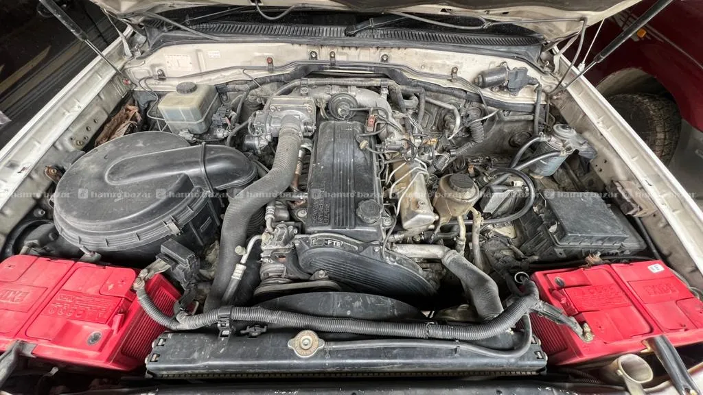 Toyota Land Cruiser 100 Series 5