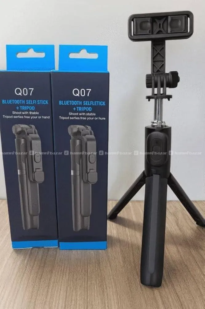 Q07 Bluetooth Selfie Stick Tripod 2