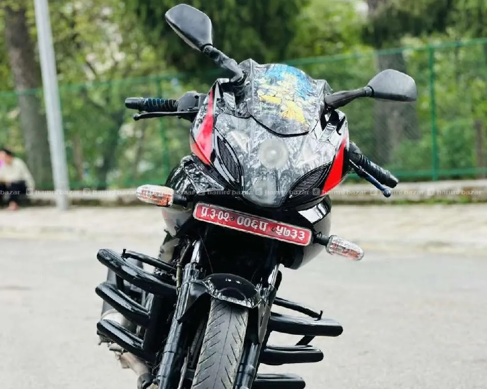 pulsar220 - 006 lot 9818846575 or 9768397661 2