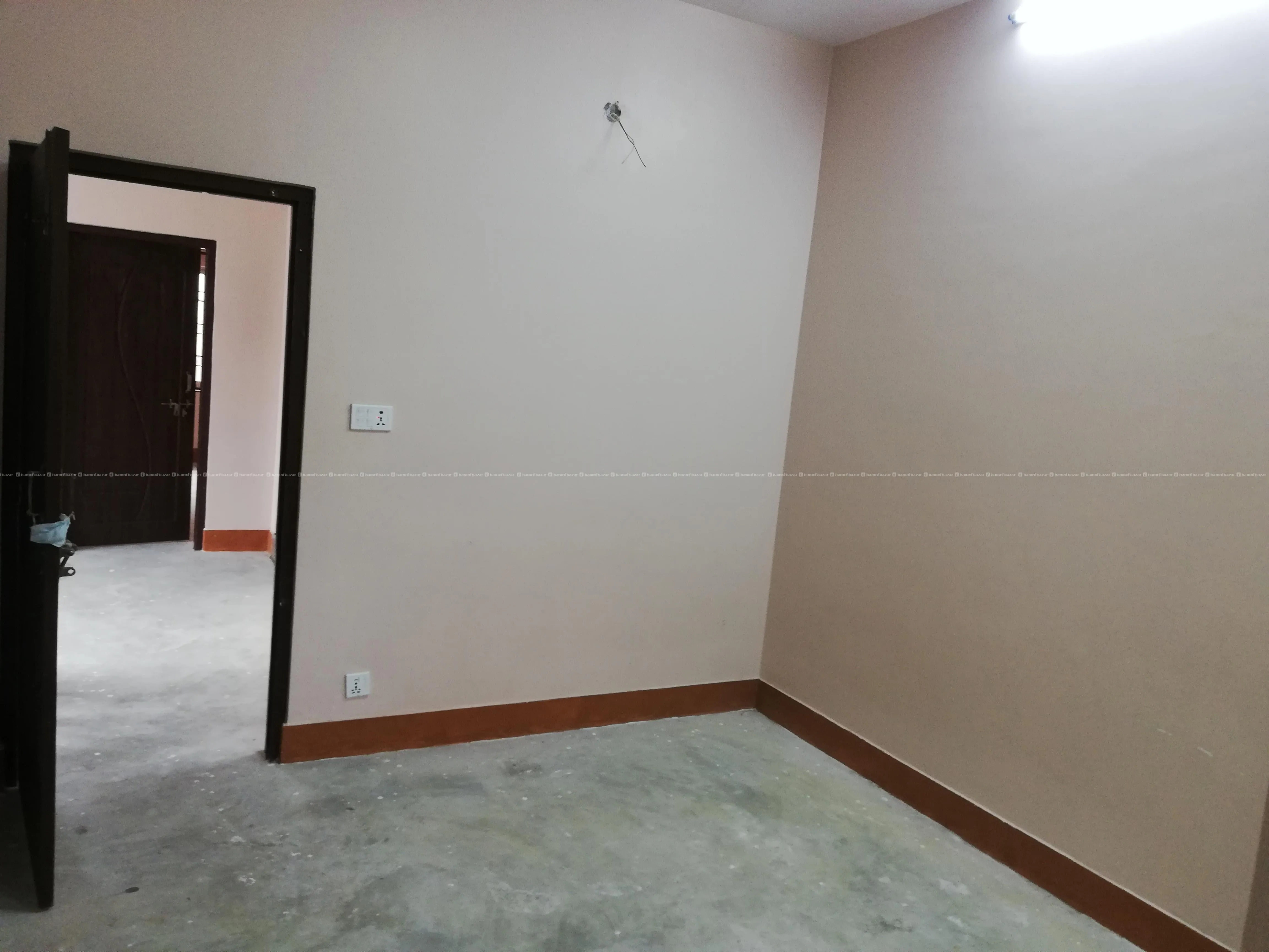 Flat on rent 5