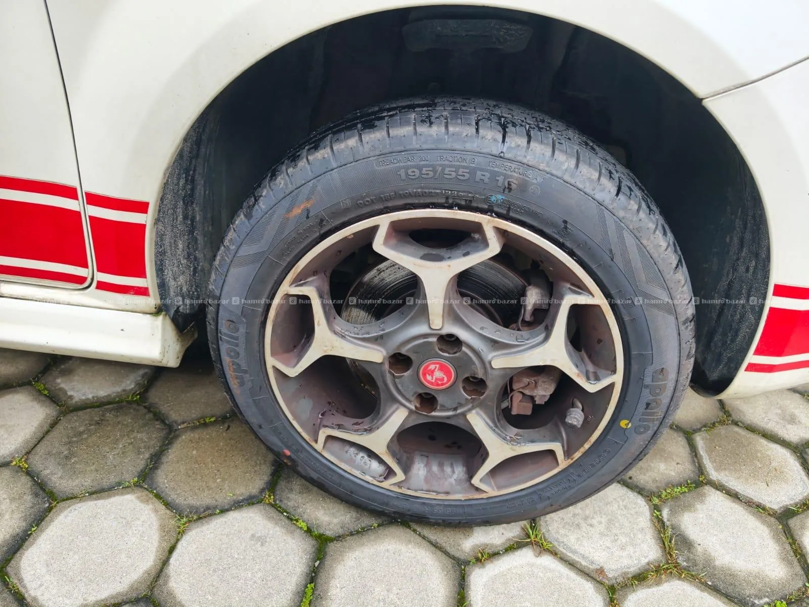 ULTRA-RARE Hot Hatch: 2016 Fiat Abarth Punto 6