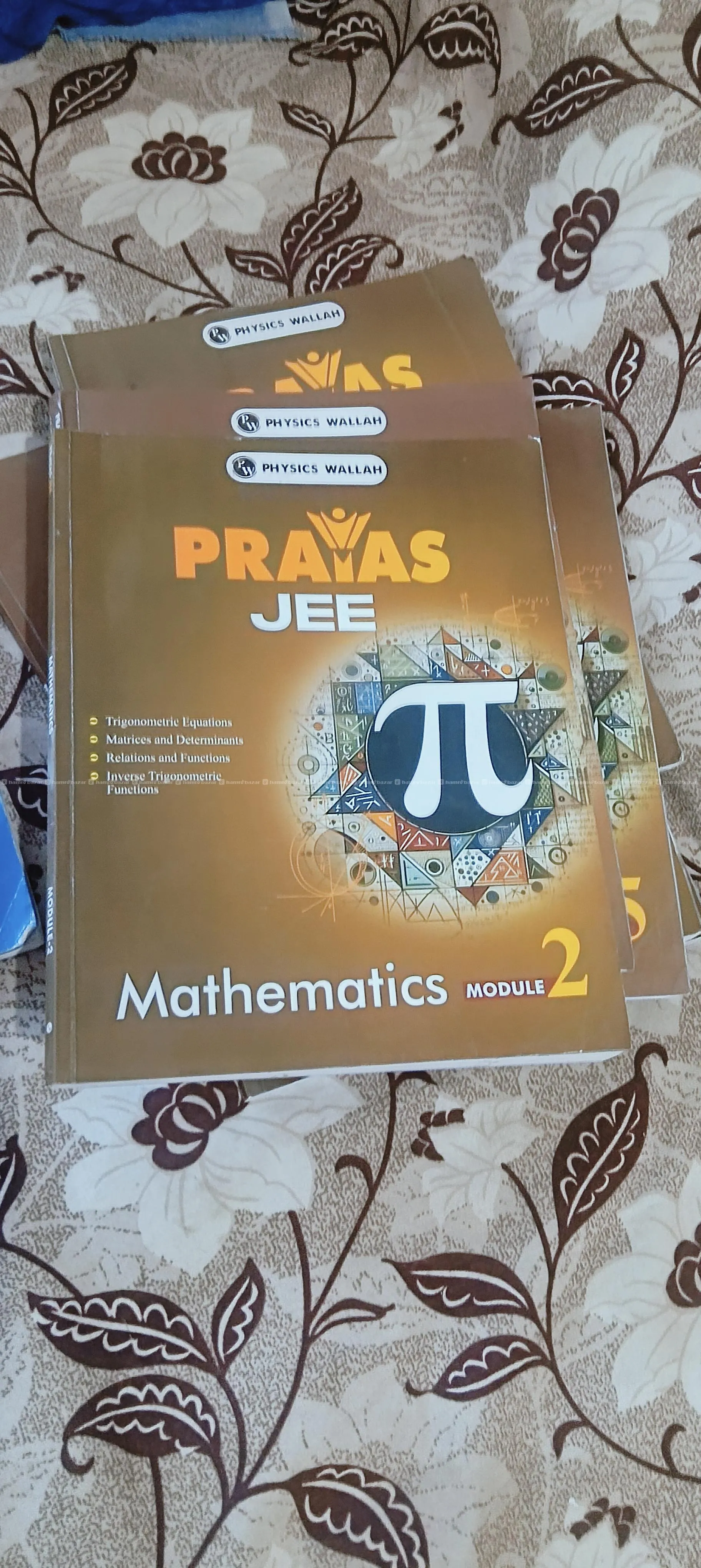 JEE MAINS 24 SETS OF BOOKS MANUAL PYQS AND BOOK 2
