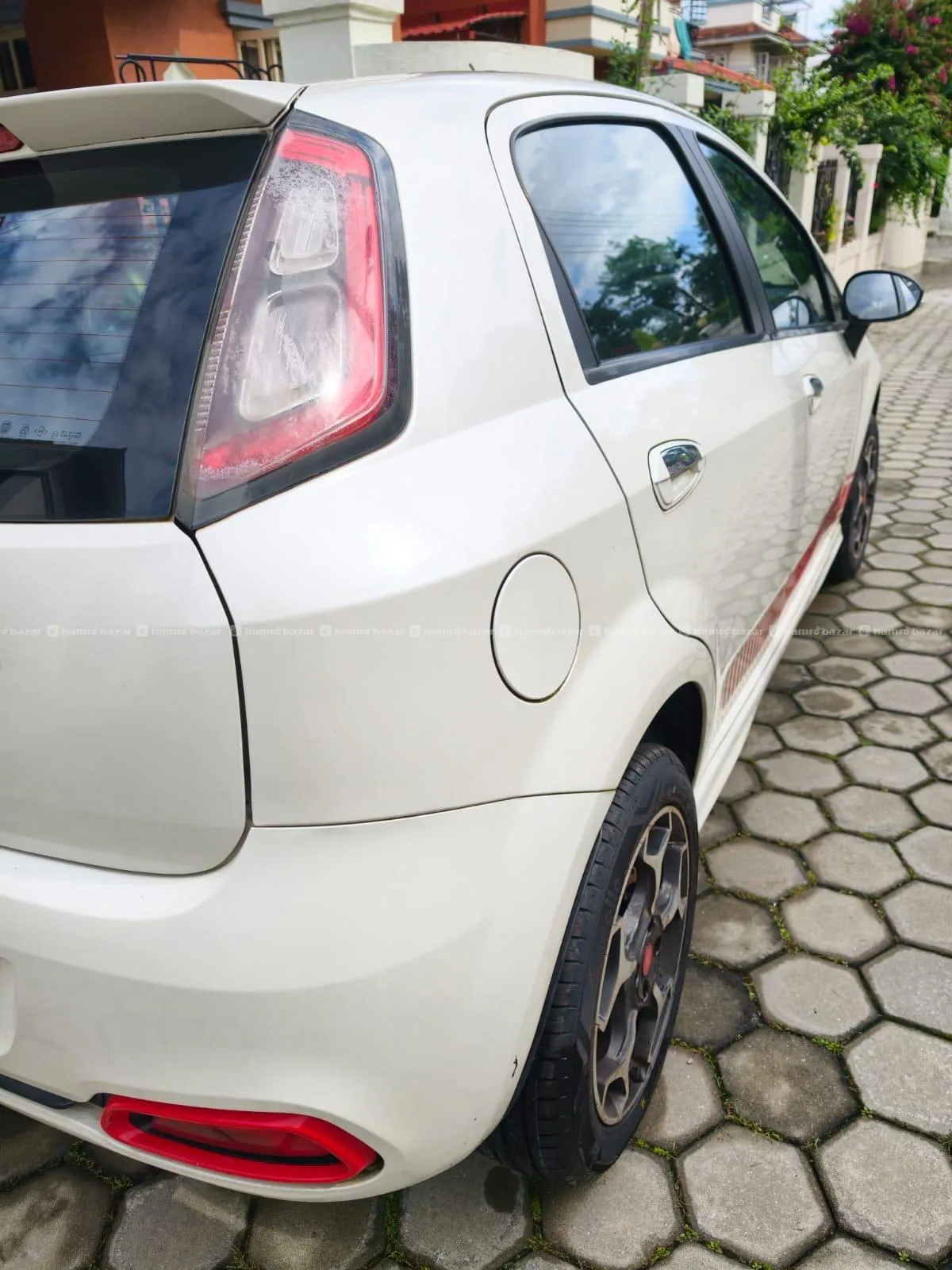 ULTRA-RARE Hot Hatch: 2016 Fiat Abarth Punto 7