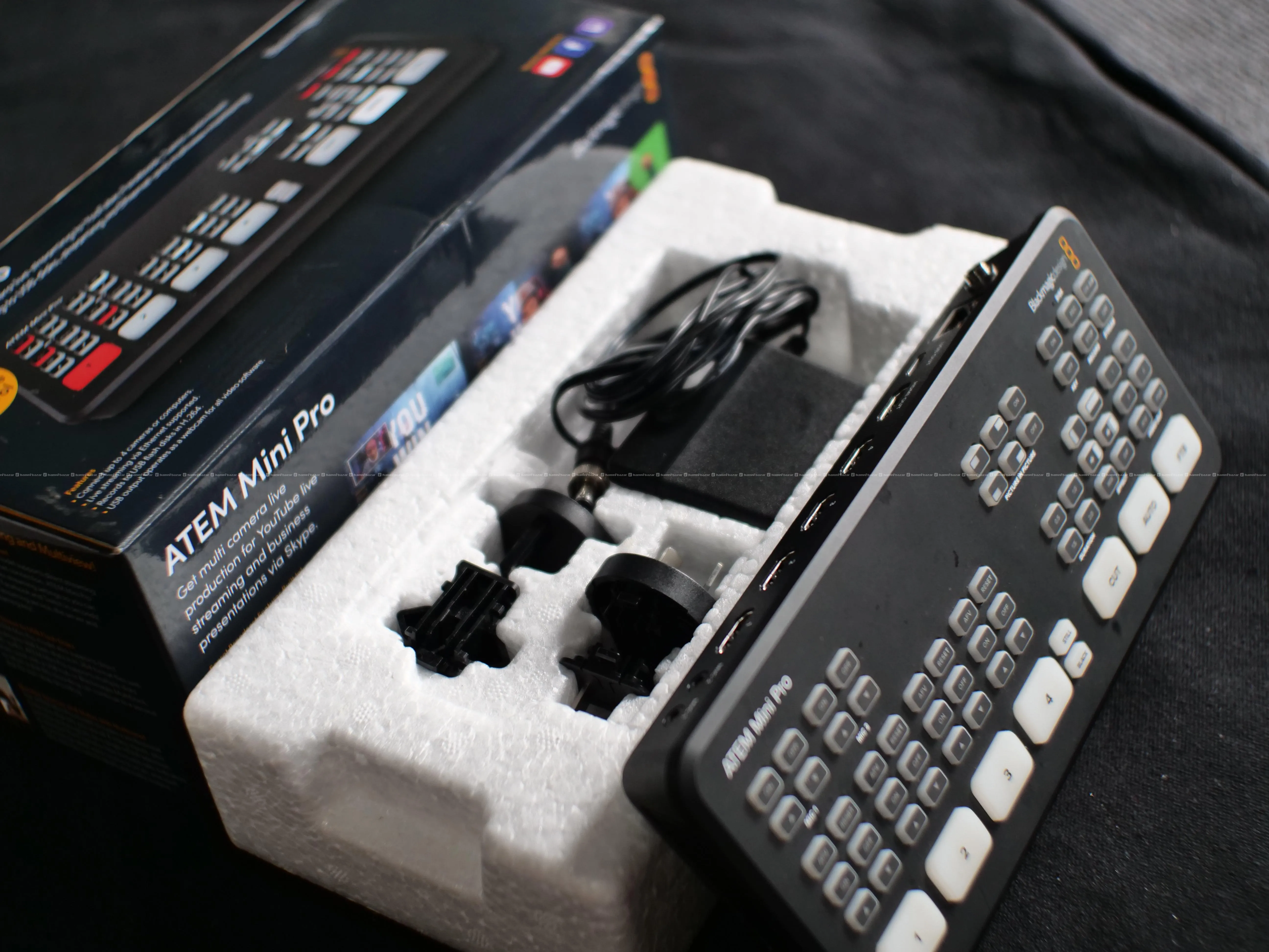 Blackmagic Design ATEM Mini Pro - Rs. 40000/- 6