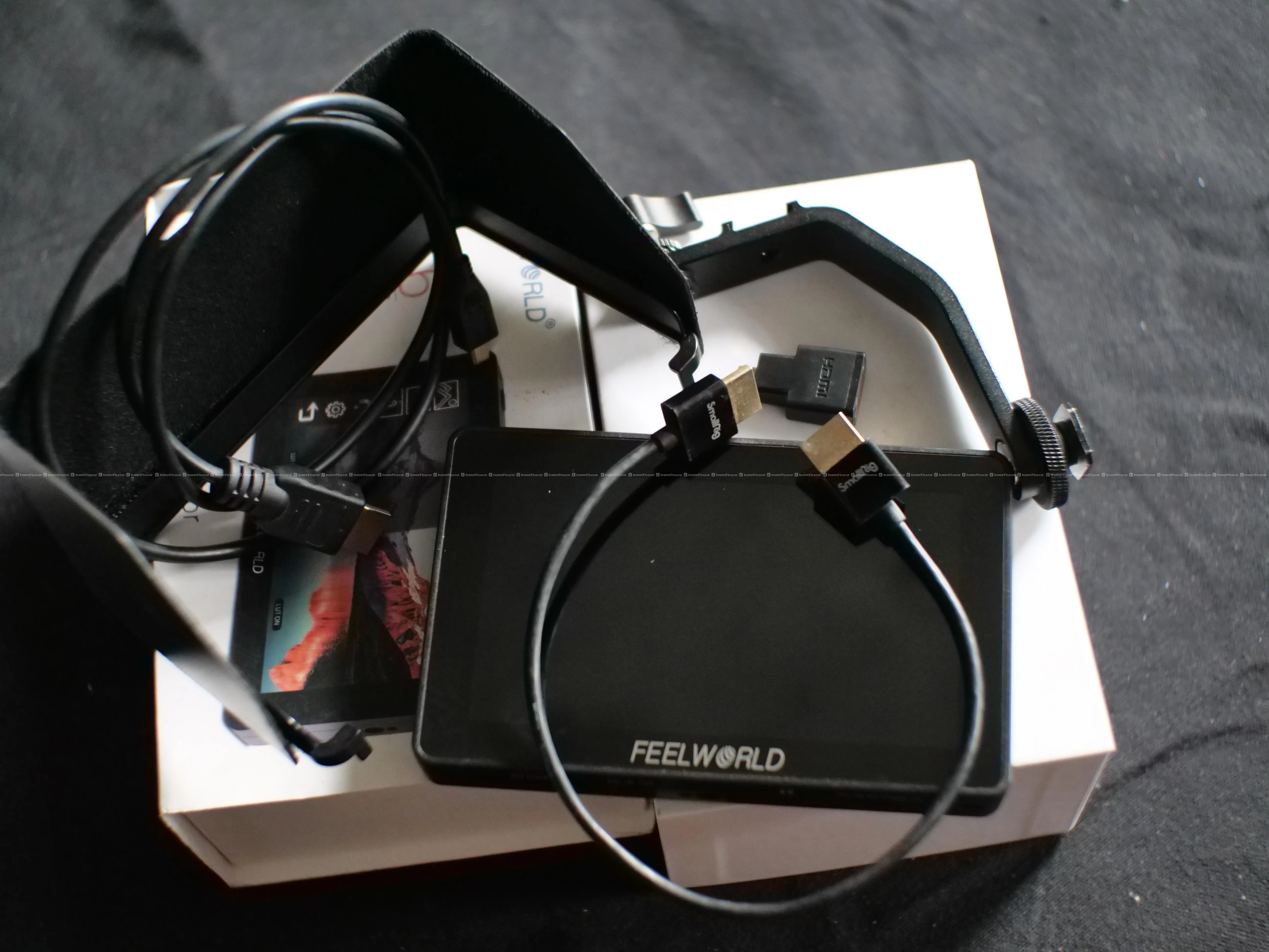 FEELWORLD F6 Plus 5.5-inch Monitor 2