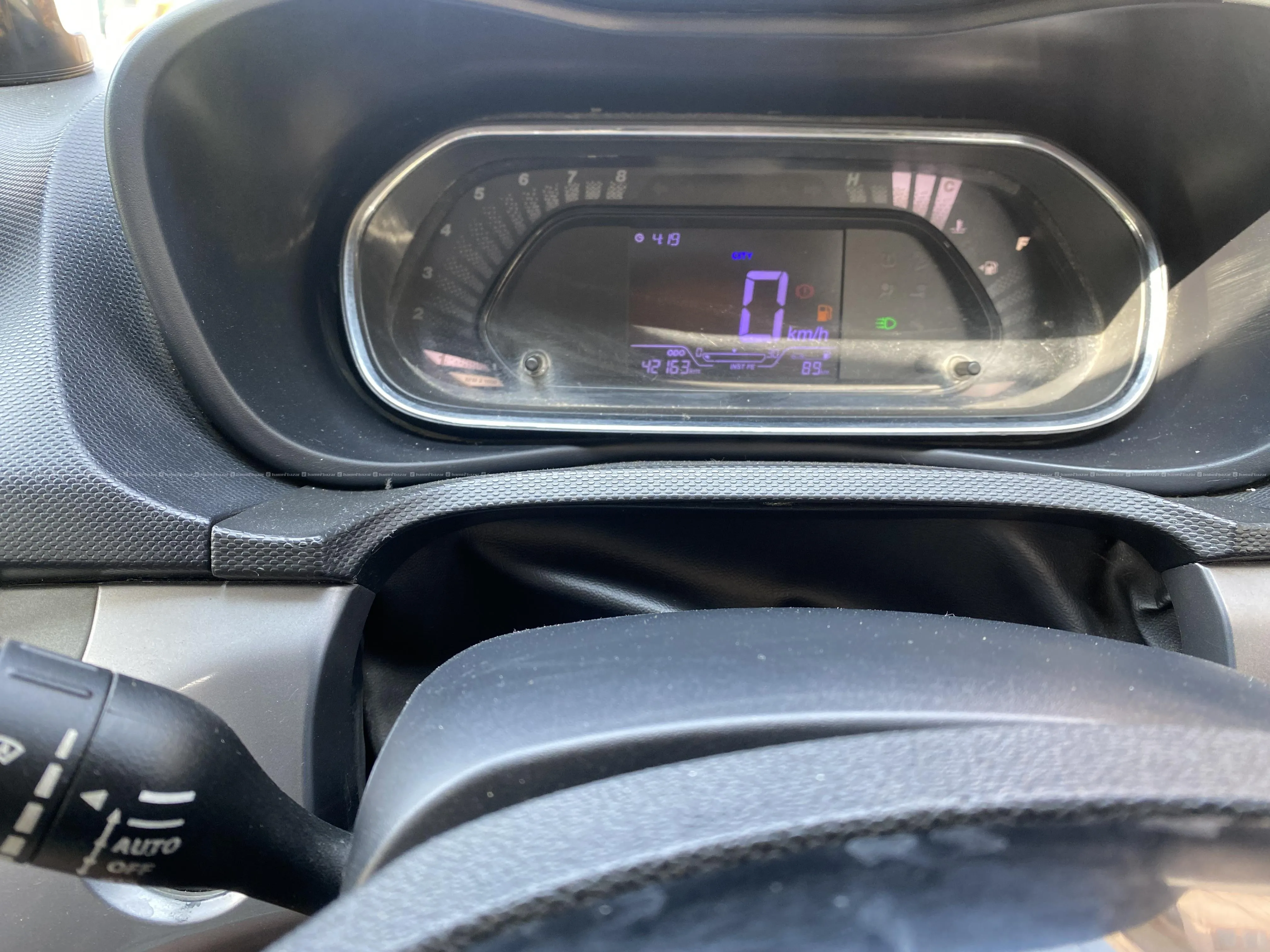 Nexon petrol with sunroof 5