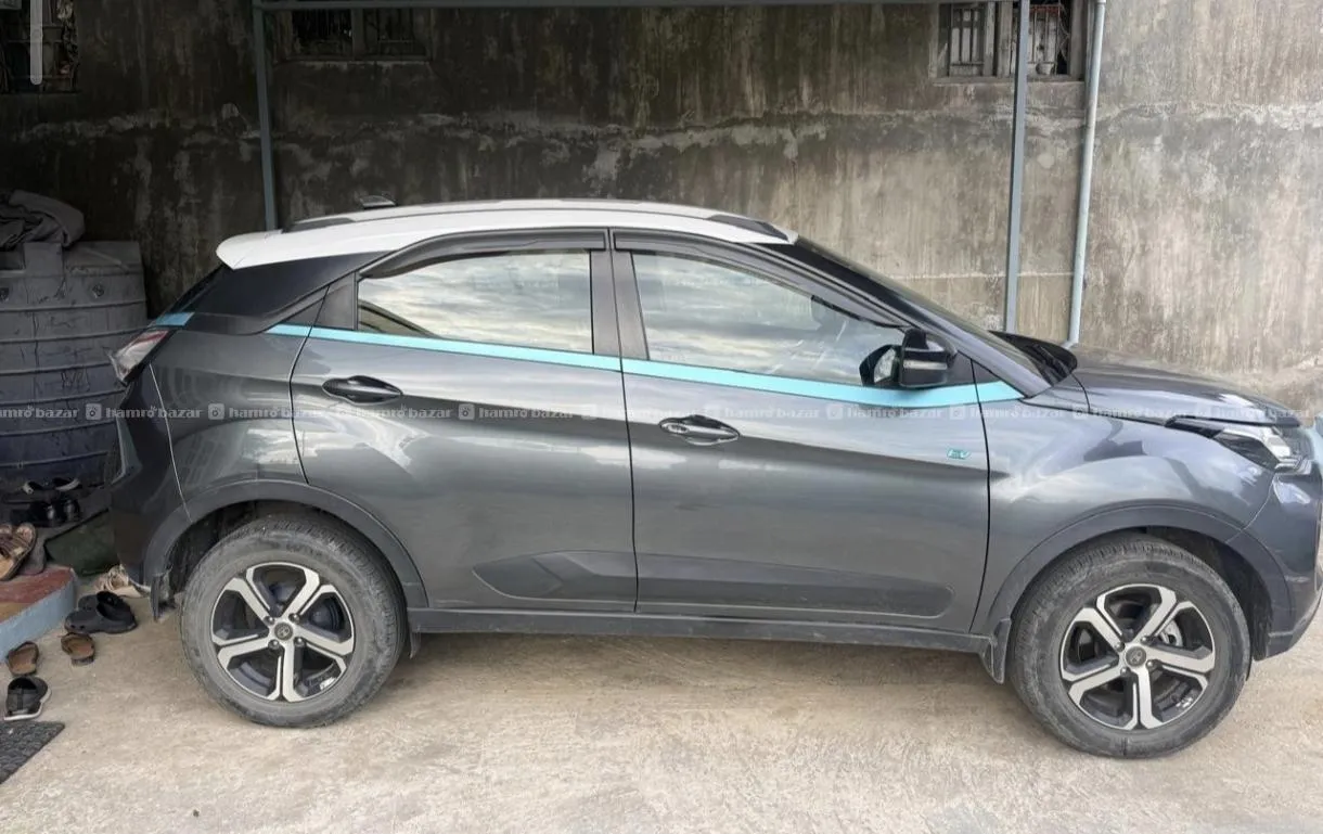 Like New Nexon Ev Prime XZplus(📞9766552299) 5