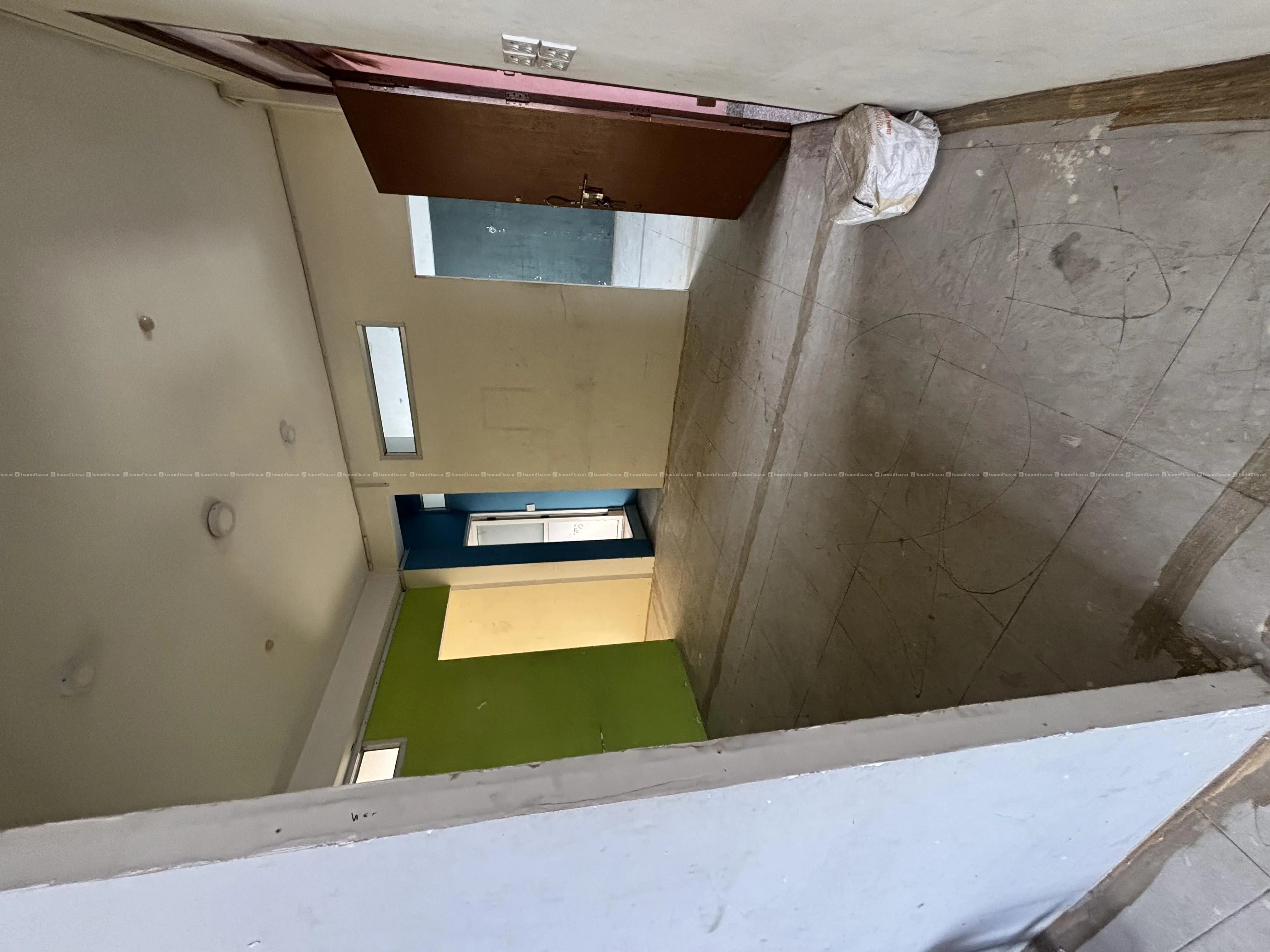 Office flat on rent 5