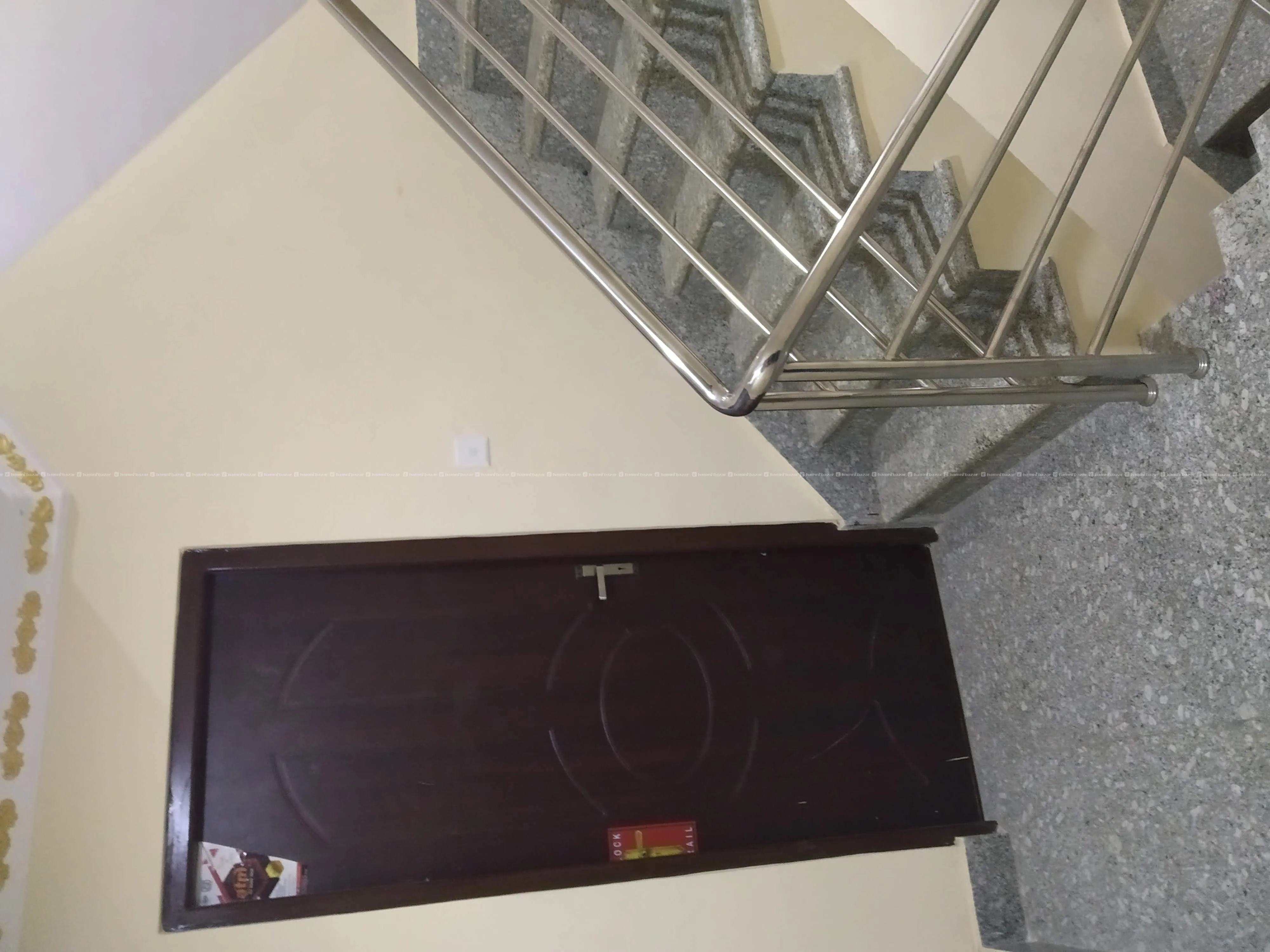 Room / Flat For Rent 4