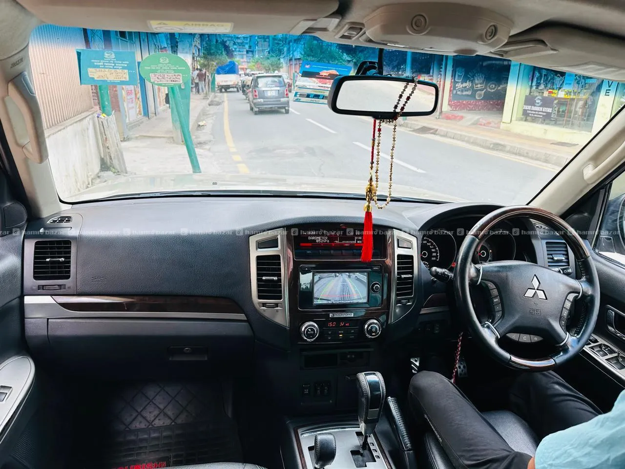 Mitsubishi Pajero For Sell 4