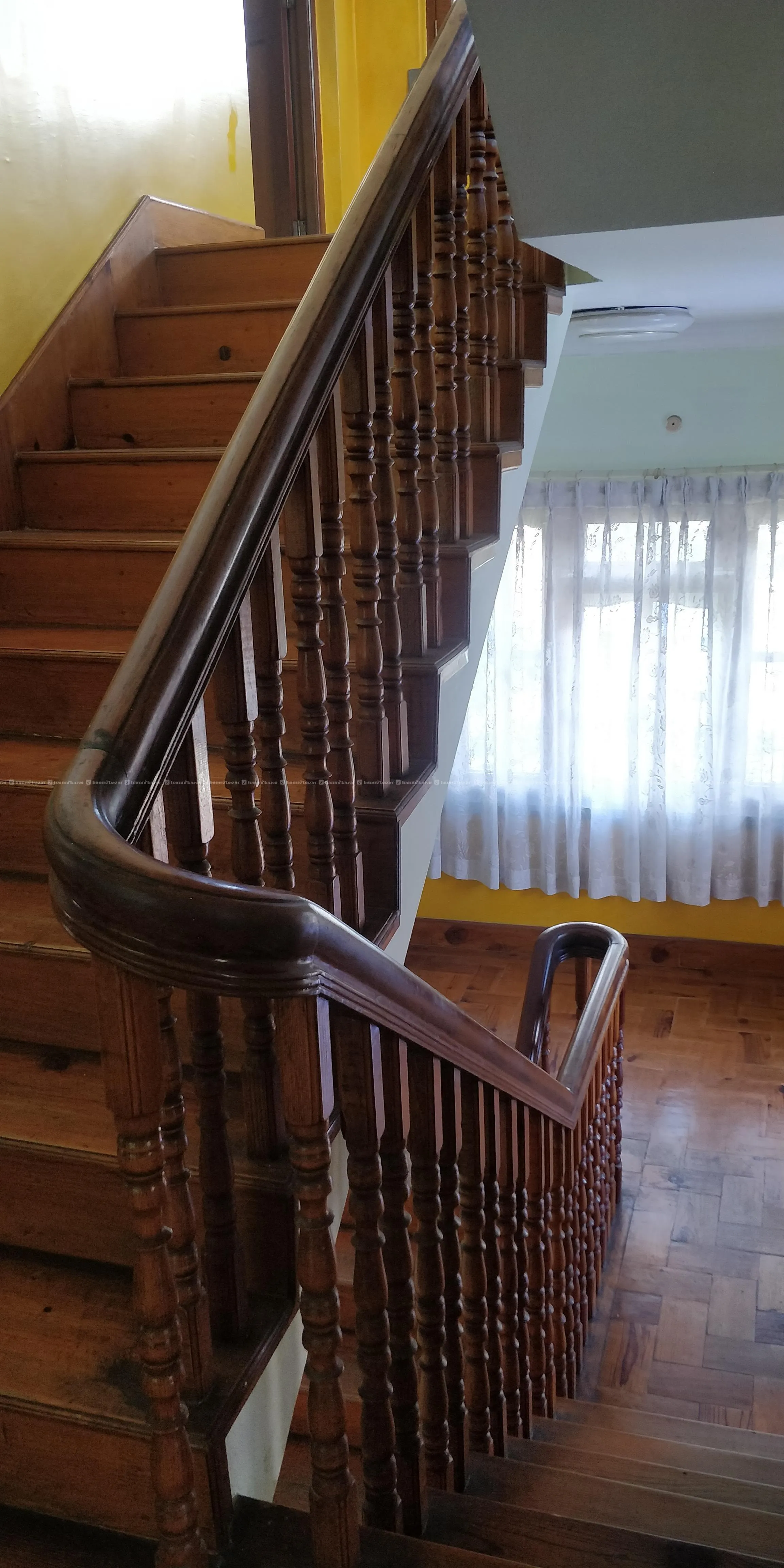 House for sale: 2.5 storied bunglow in 9 anna 3