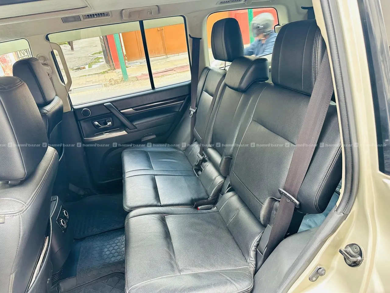 Mitsubishi Pajero For Sell 3