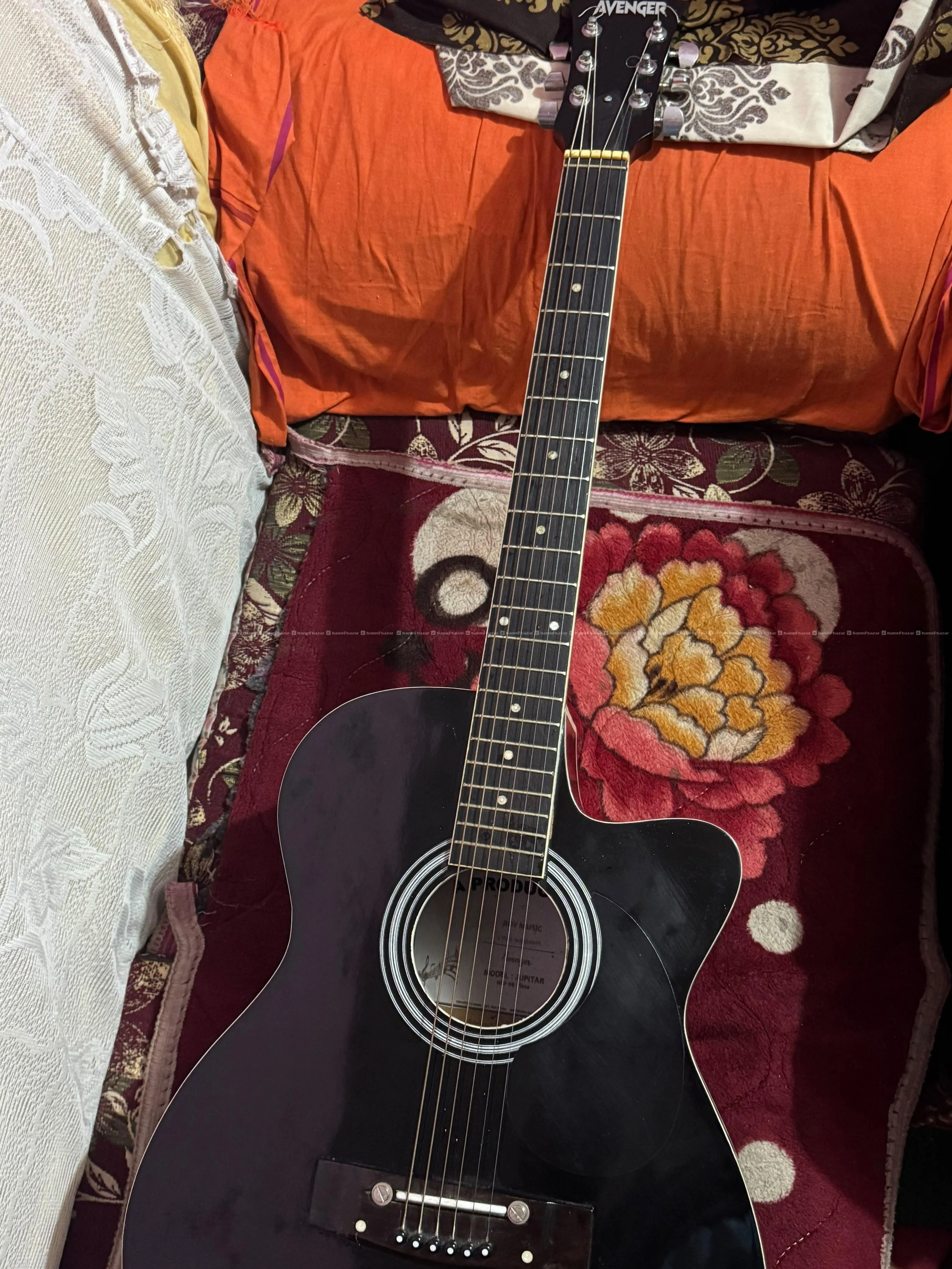 Avenger guitar 3