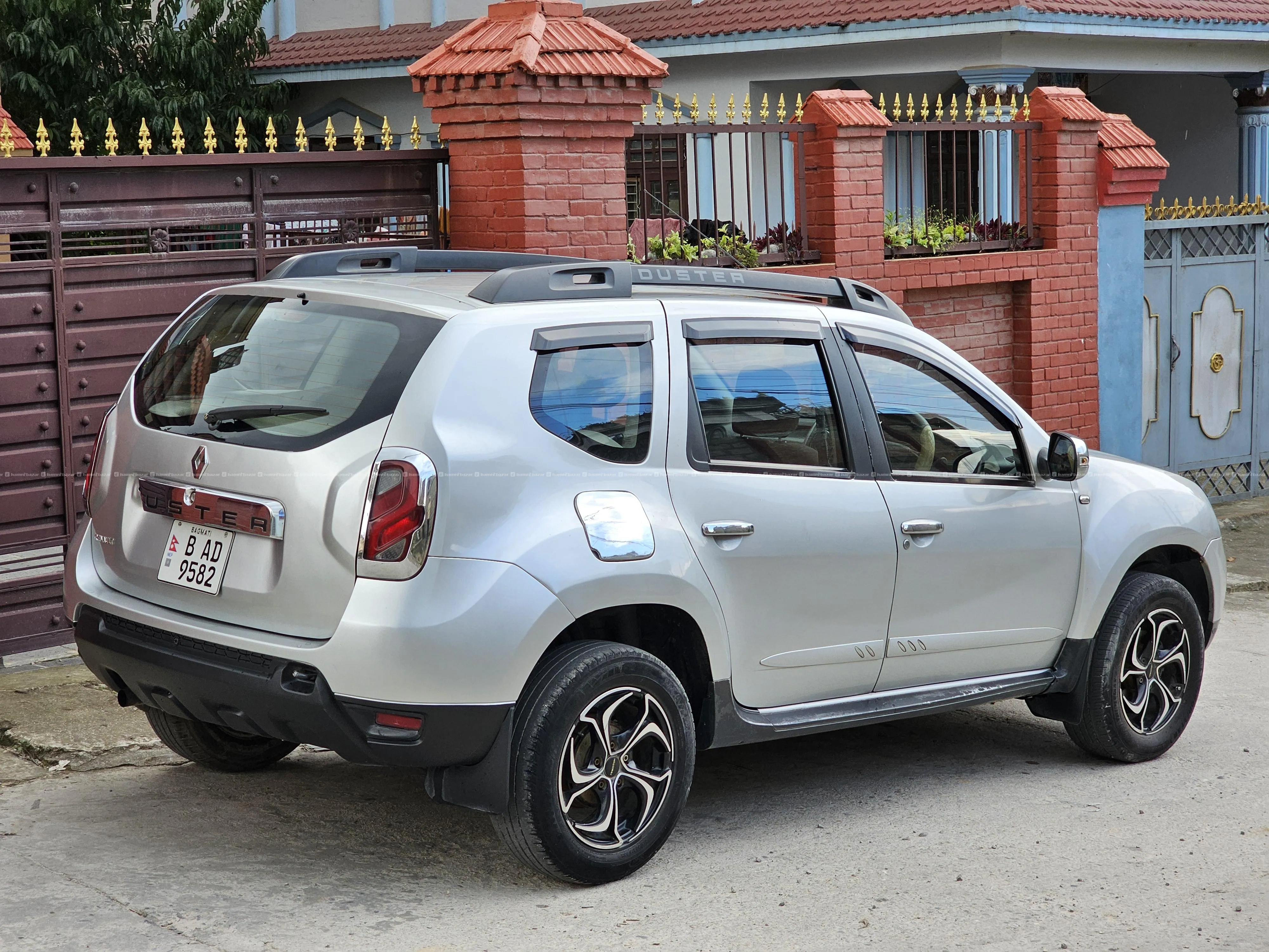 Duster RXL 2017 with finance 5