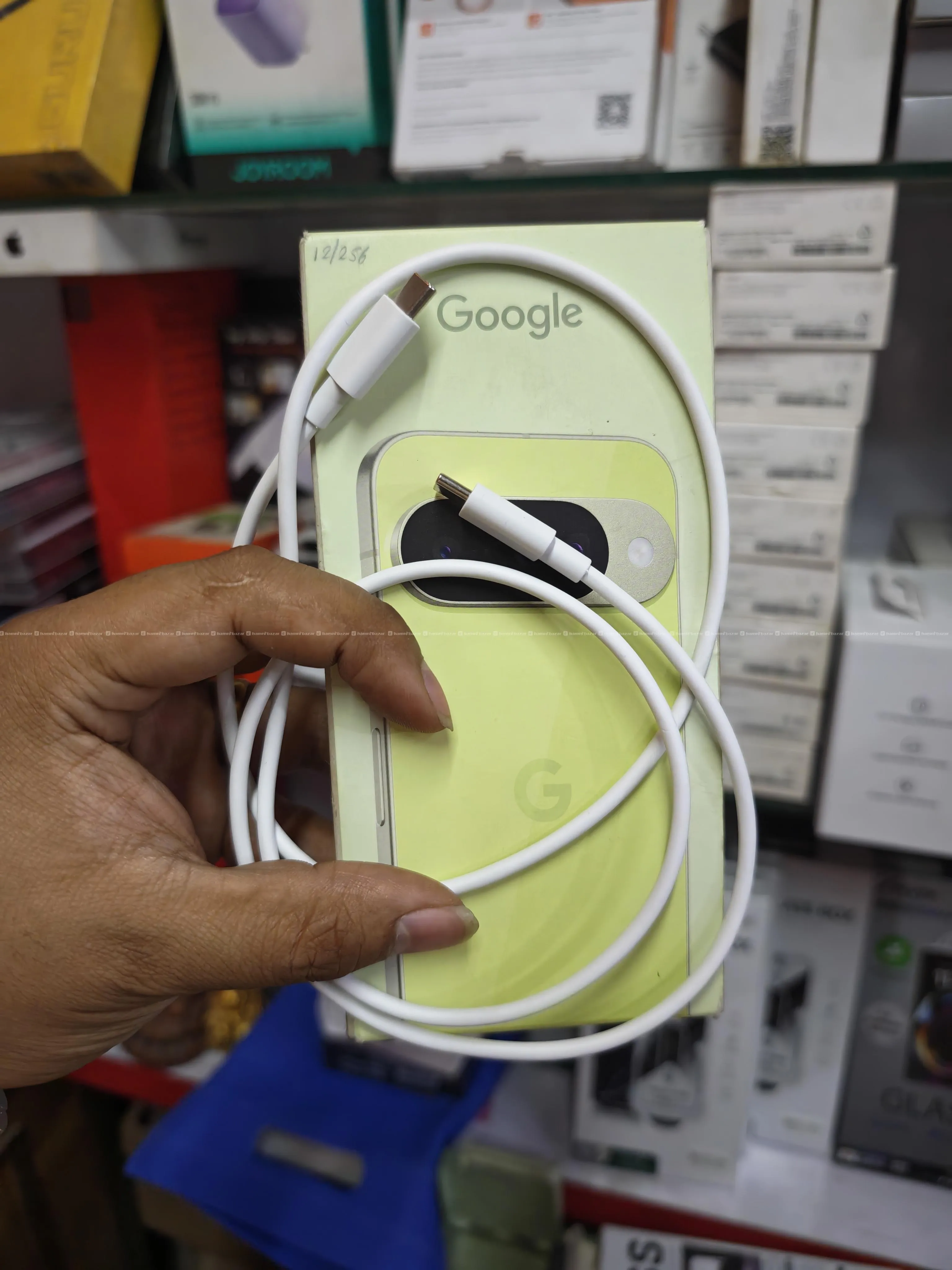 google pixel 10 256GB physical Sim with IMEI box 3