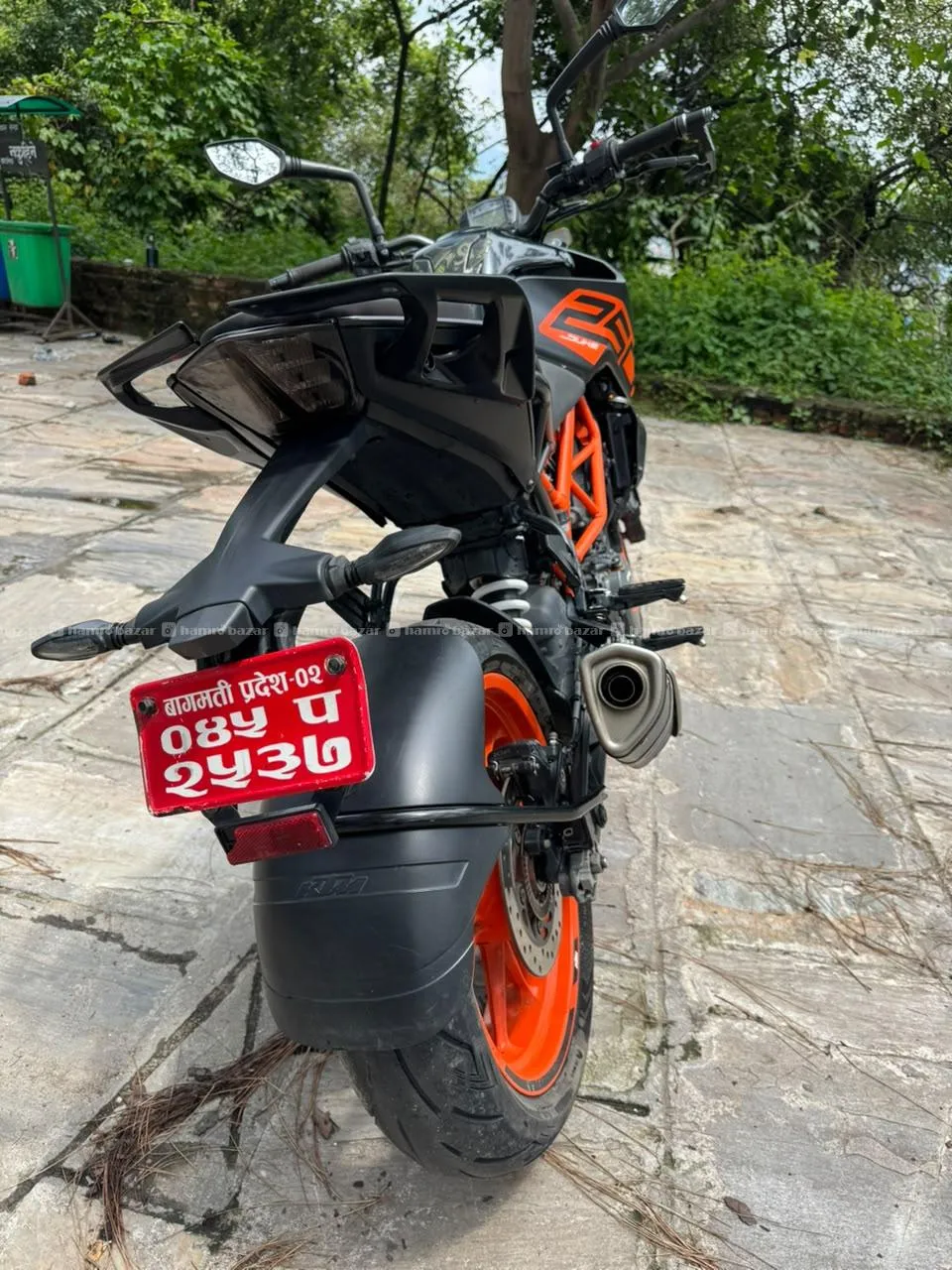 Duke 250 bs6 045 lot 4