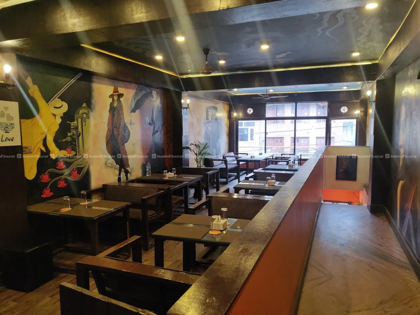 Restaurant and cloud kitchen on sale 3