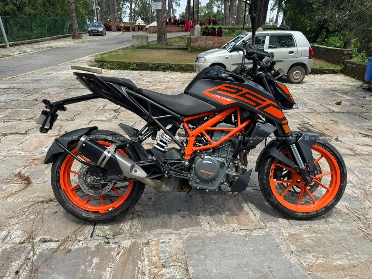 Duke 250 bs6 045 lot 6