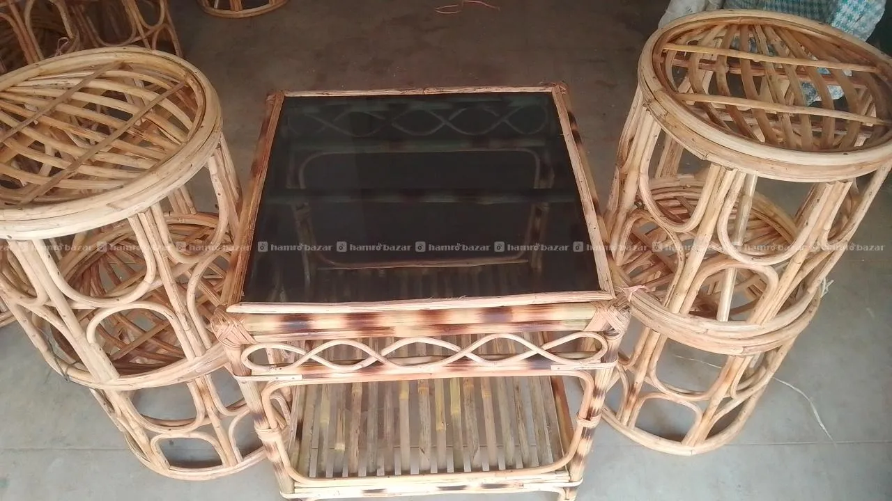 Brand new 20inch cane bamboo cafe table and muda