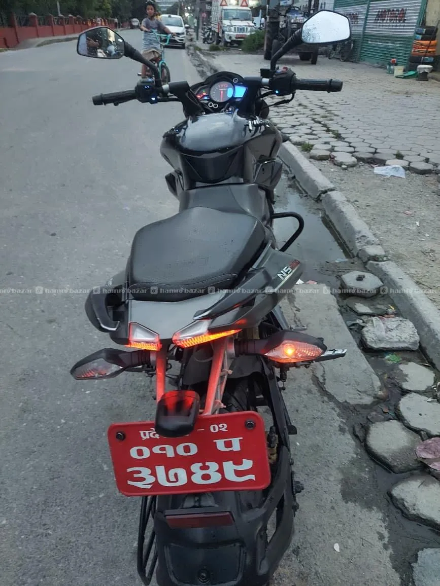 Bike for sale (Bajaj NS 200) excellent condition 5