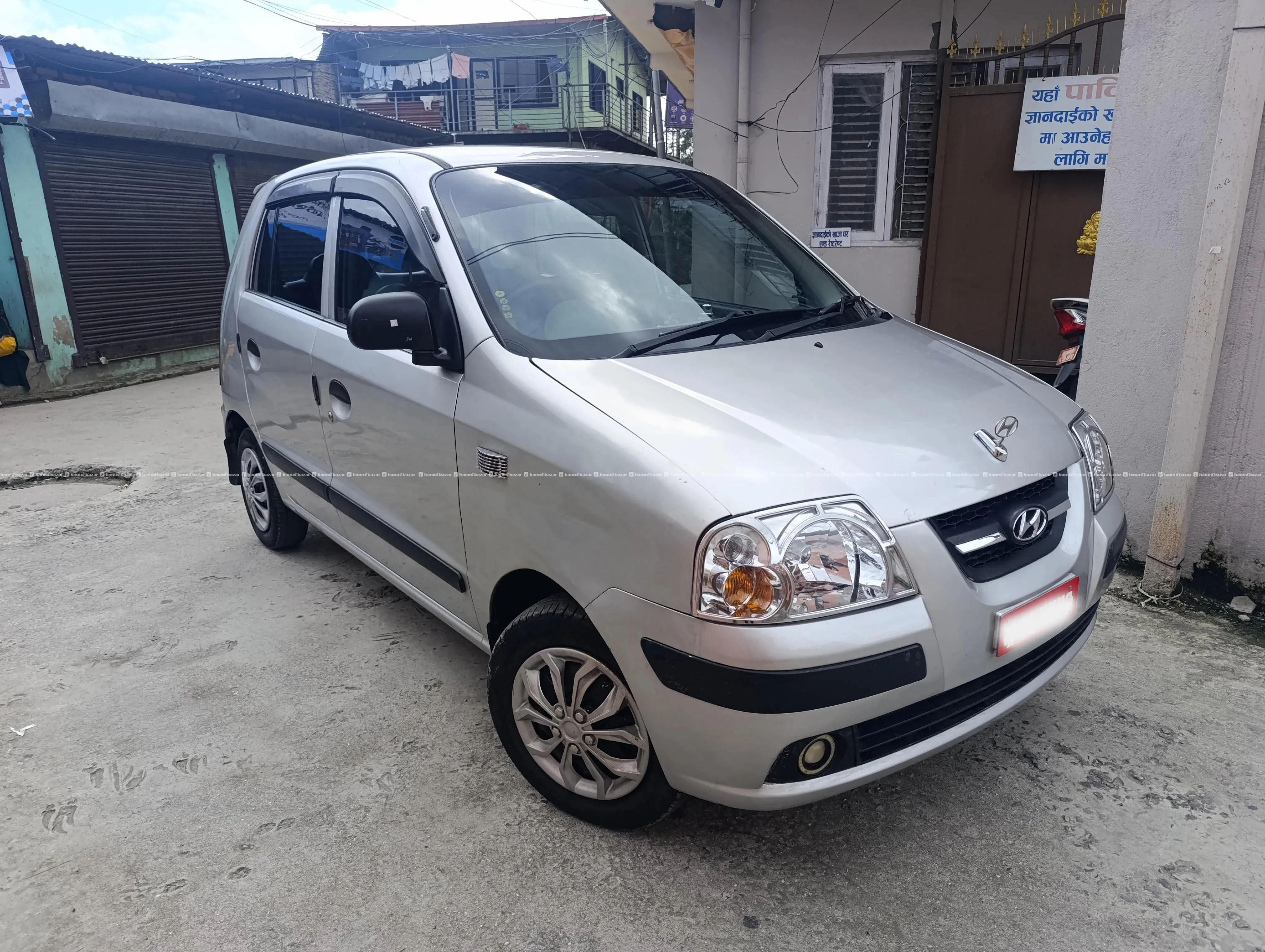 Hyundai SANTRO 5