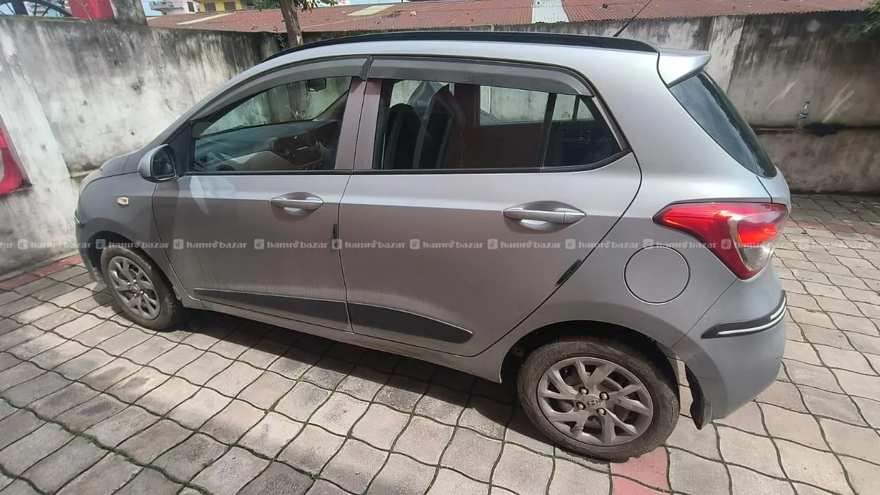 Hyundai Grand i10 Magna 2018 For Sale 4