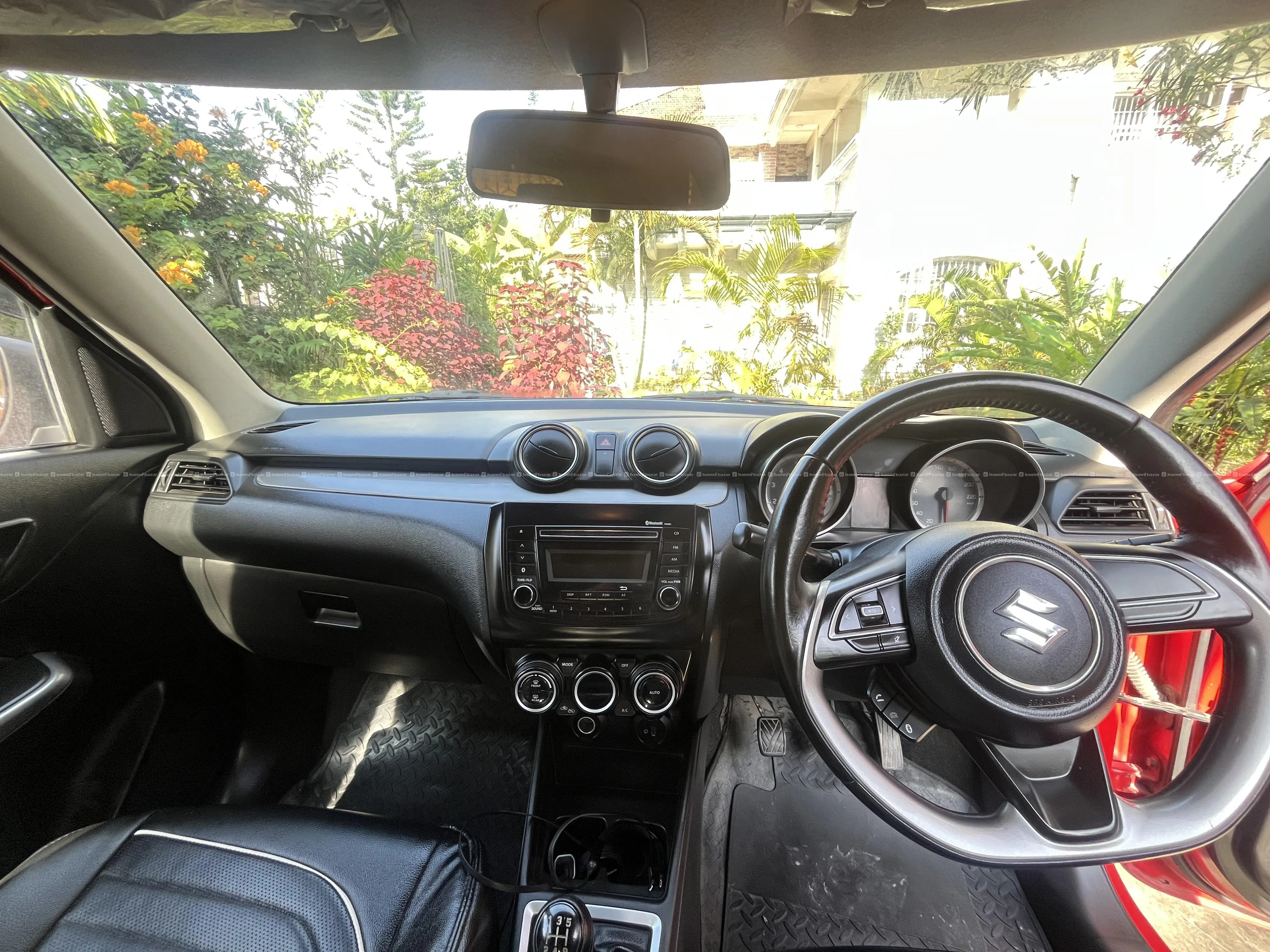 Suzuki Swift zxi 2020 3