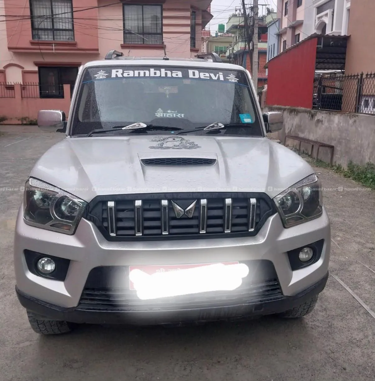 2018 Mahindra Scorpio S5 Diesel fuel  Fw4 2