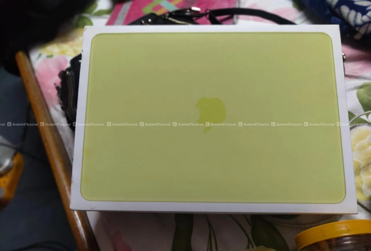 MacBook Neo | 8/256 | 100% bh | Citrus colour 6
