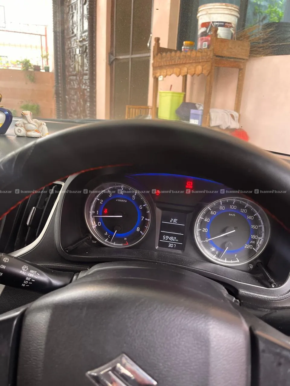 Single Hand Suzuki Baleno Delta 4