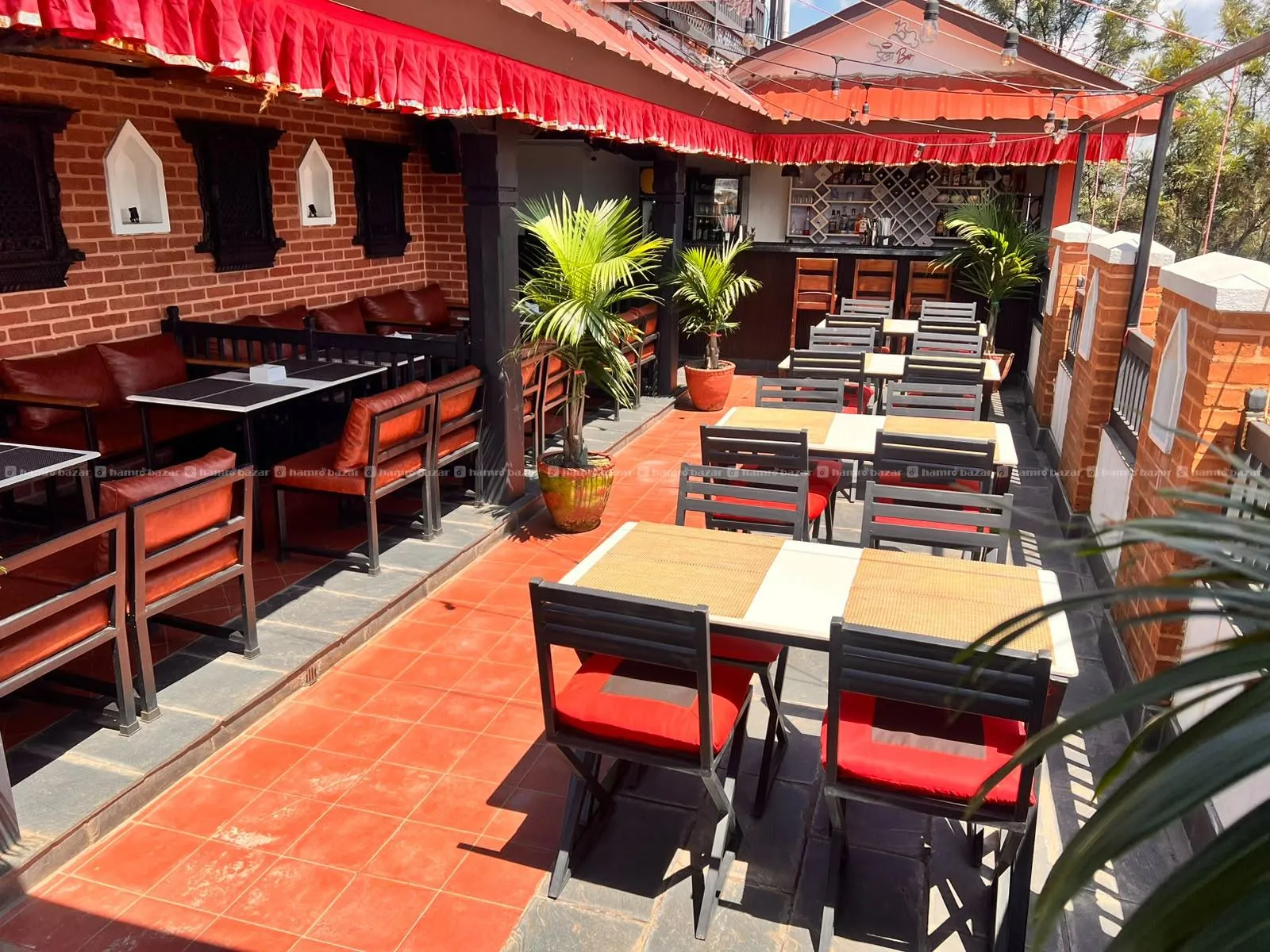 Fully Equipped Rooftop & Bar for lease 3
