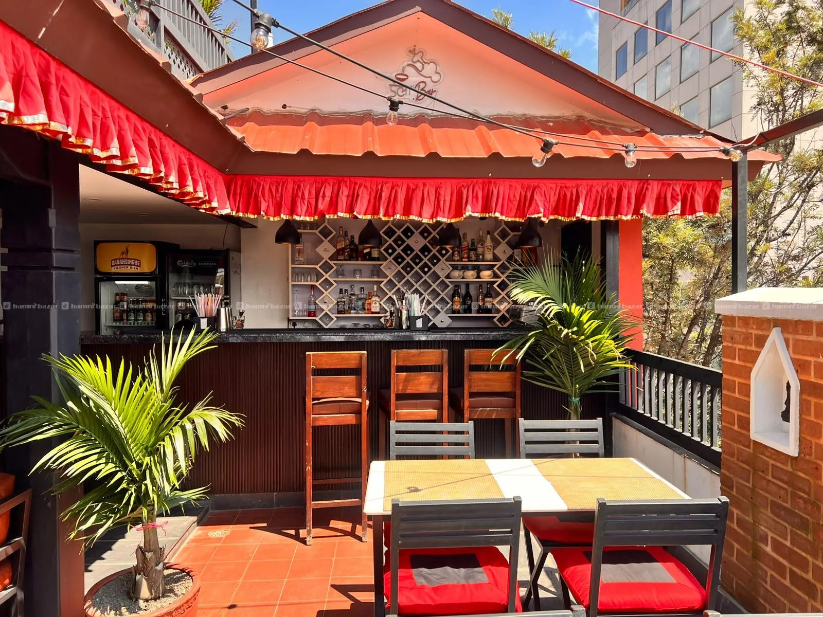 Fully Equipped Rooftop & Bar for lease 6