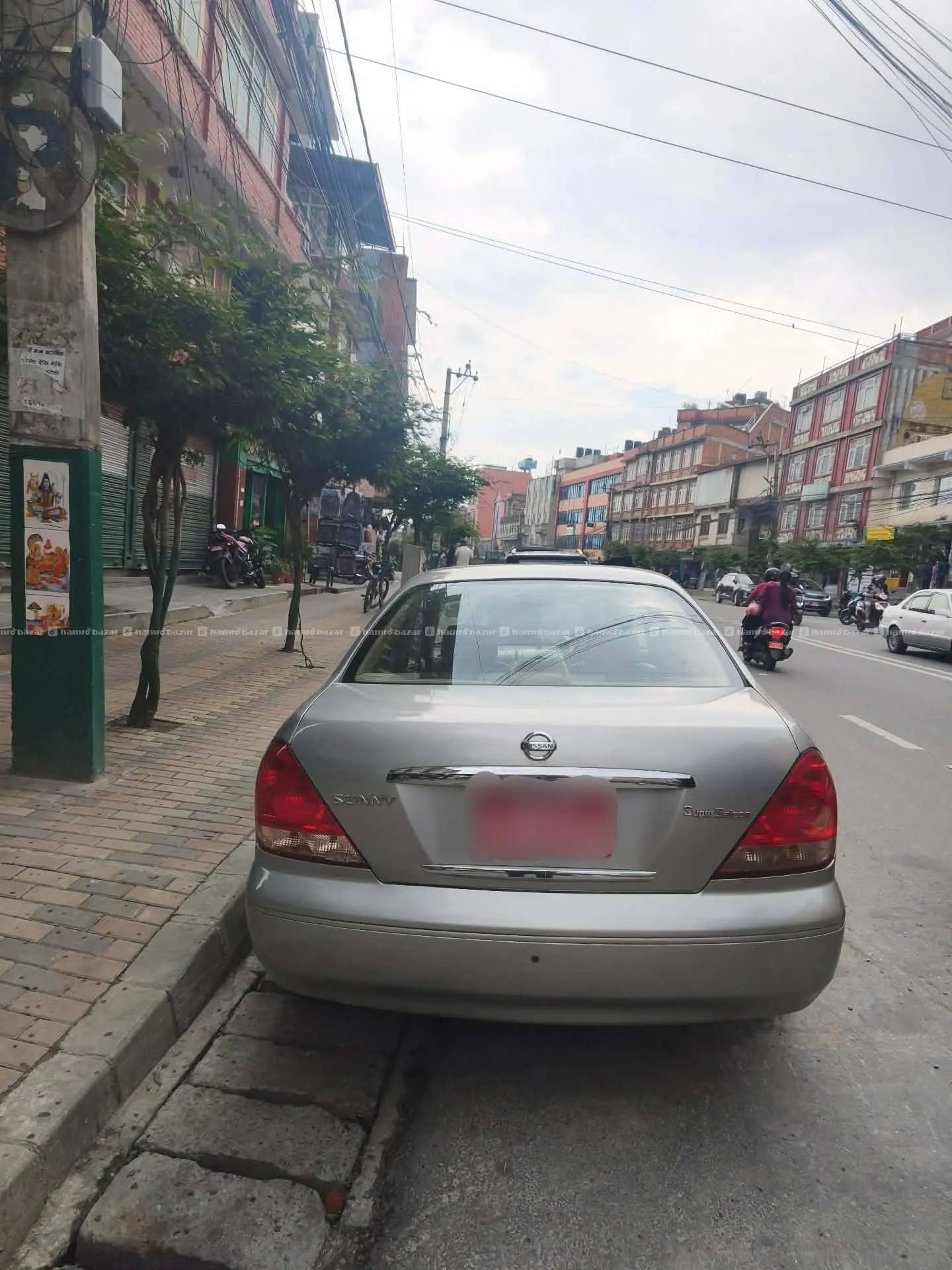 Nissan super sunny salon 2