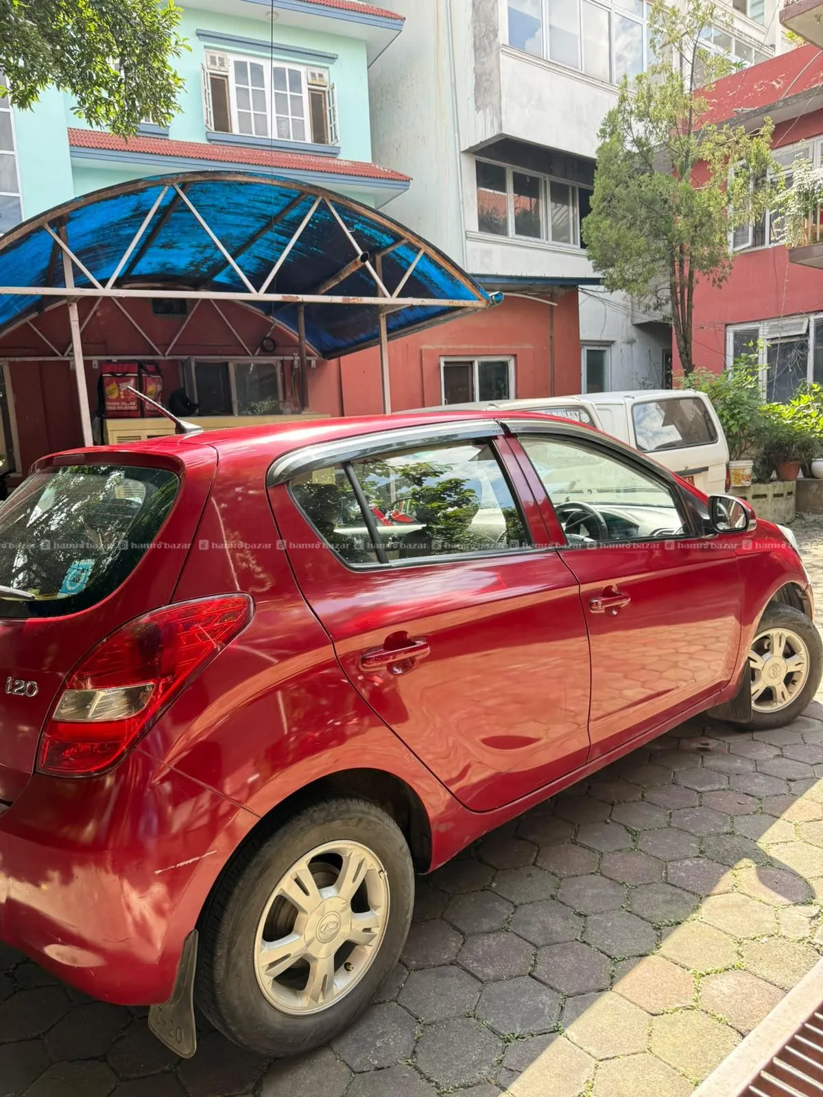 Hyundai i20 Asta 2011 Red 4