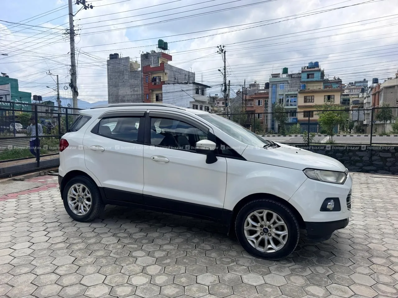 singlehand 2013 ford ecosport titanium 50% finance 5