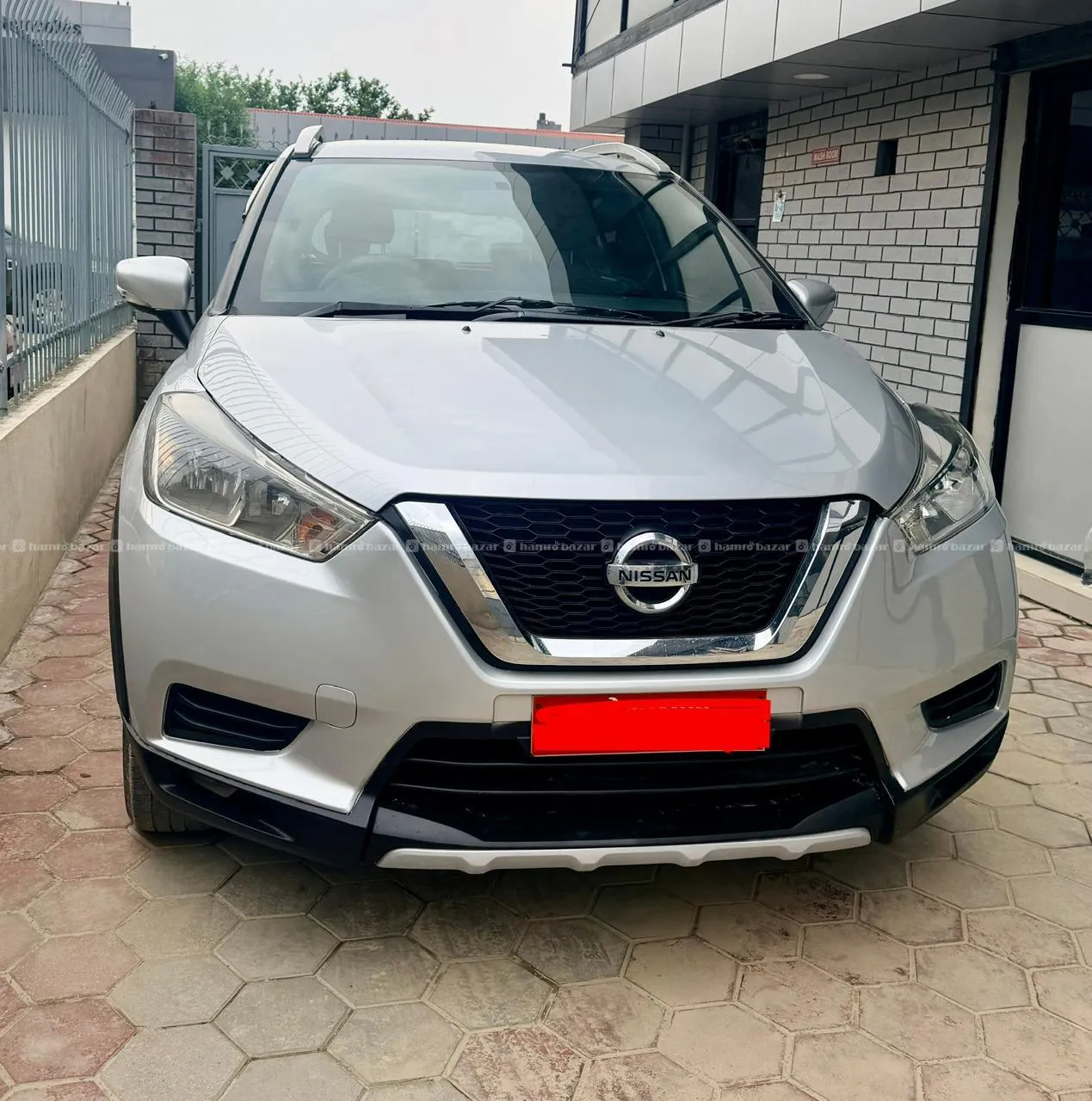 singlehand 2020 nissan kicks 60% finance 5