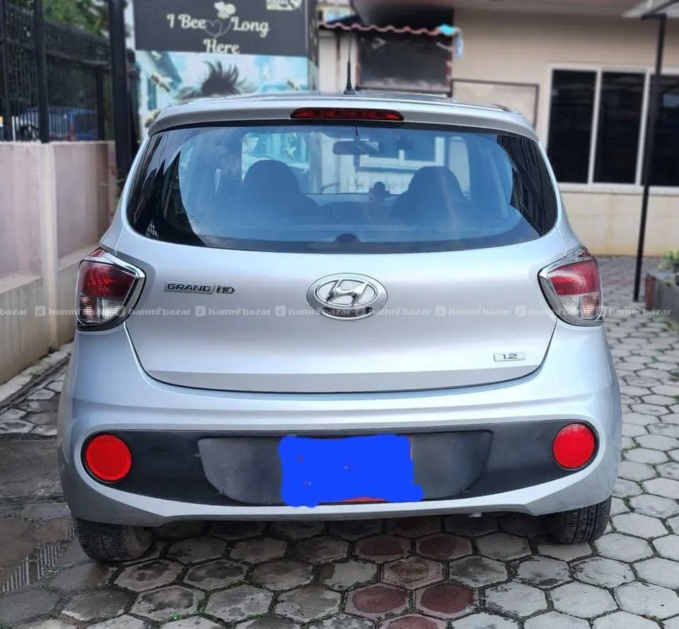 Hyundai Grand i10 Magna 3