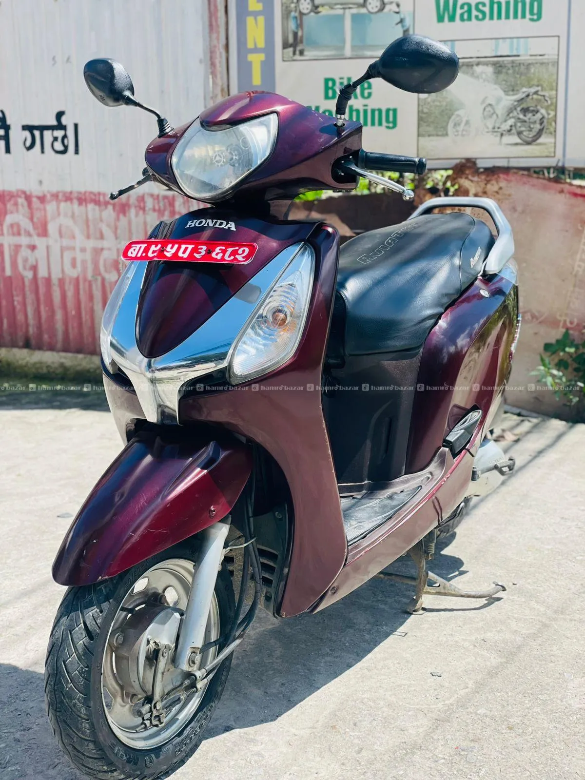 Showroom condition Fresh Aviator scooter on sale 4