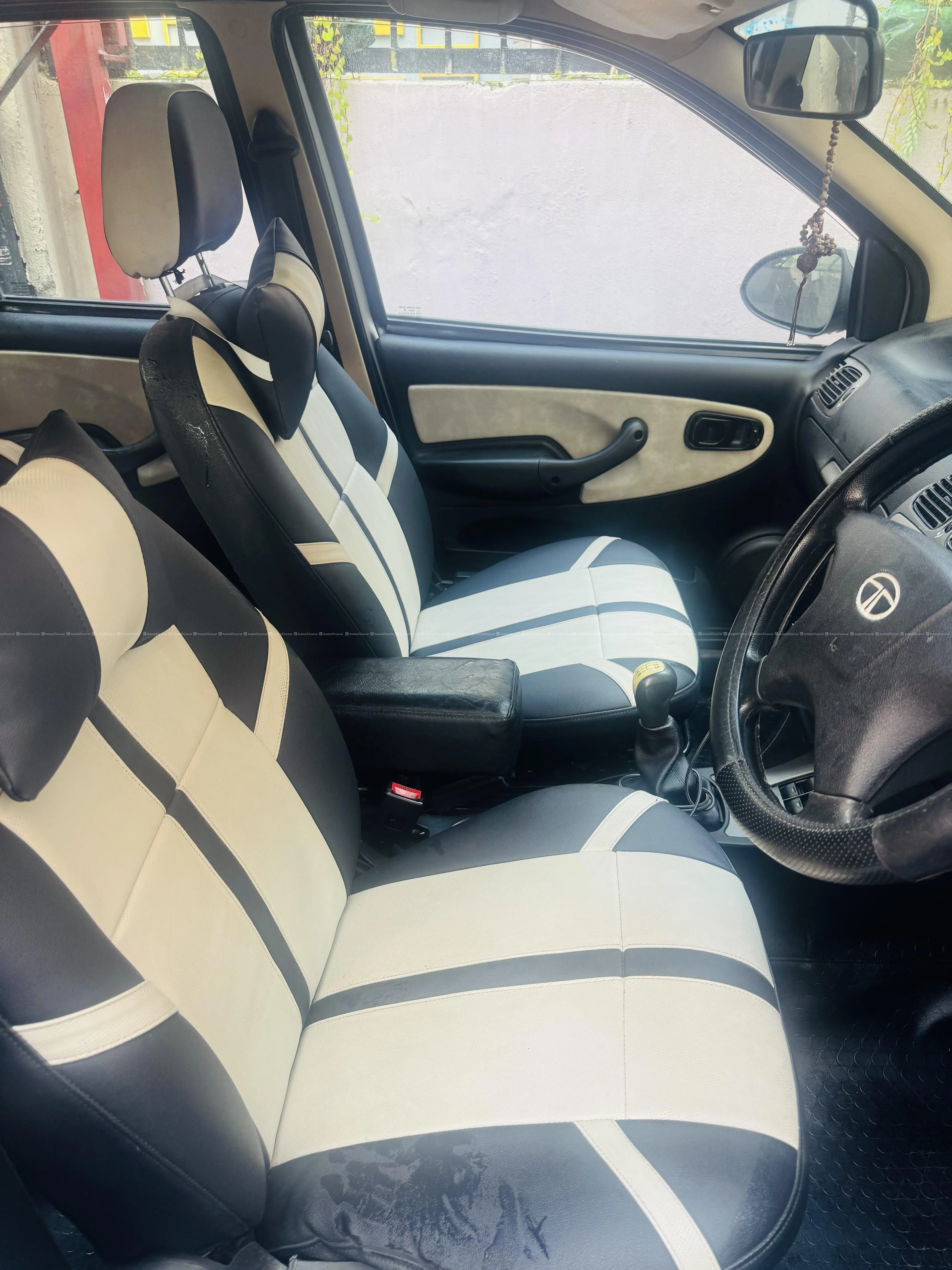 Single owned Tata indica LX For Sale 3