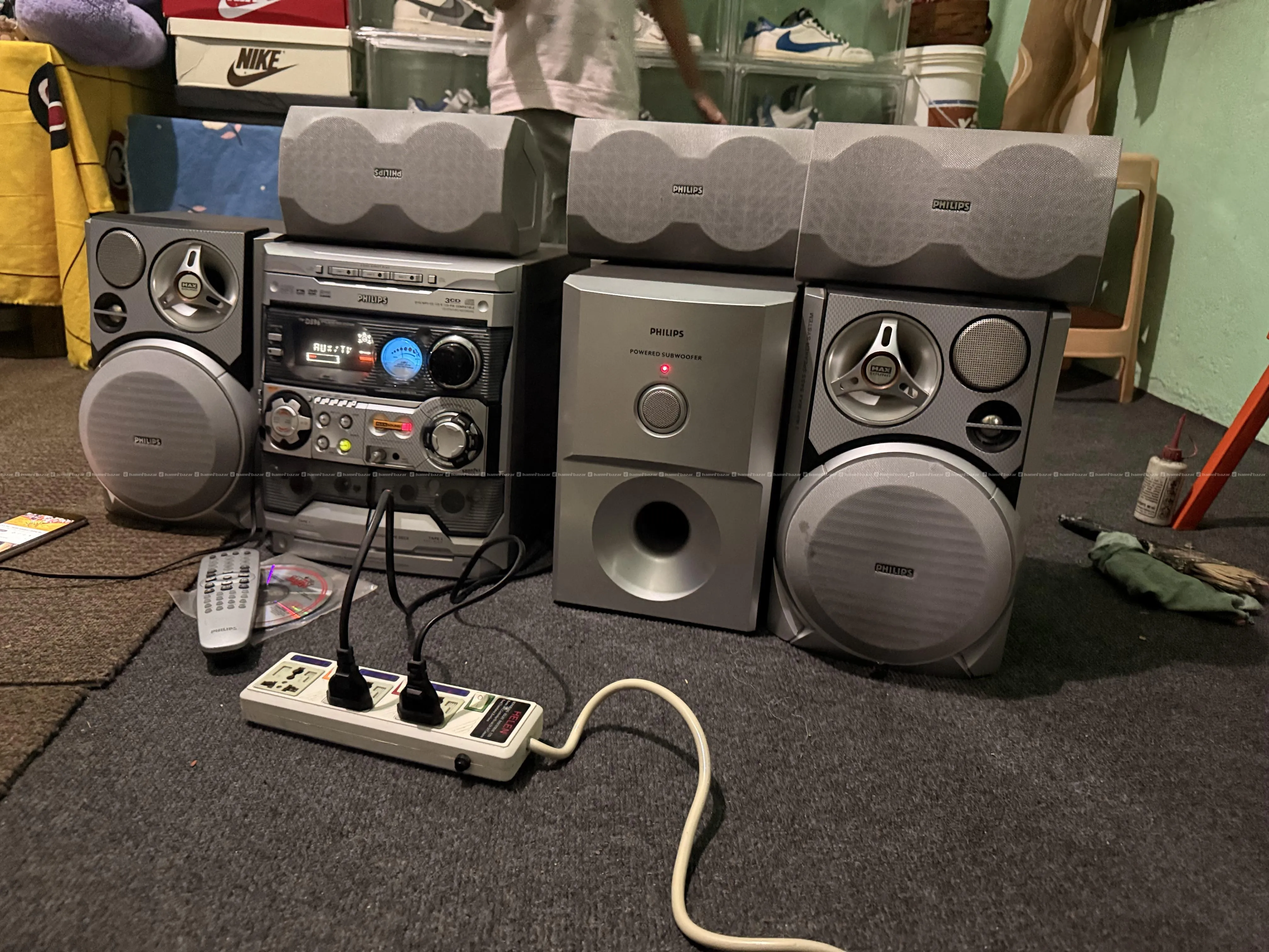 PHILIPS 6.1 MUSIC SYSTEM CD/CASSETTE/FM ALL WORK 5