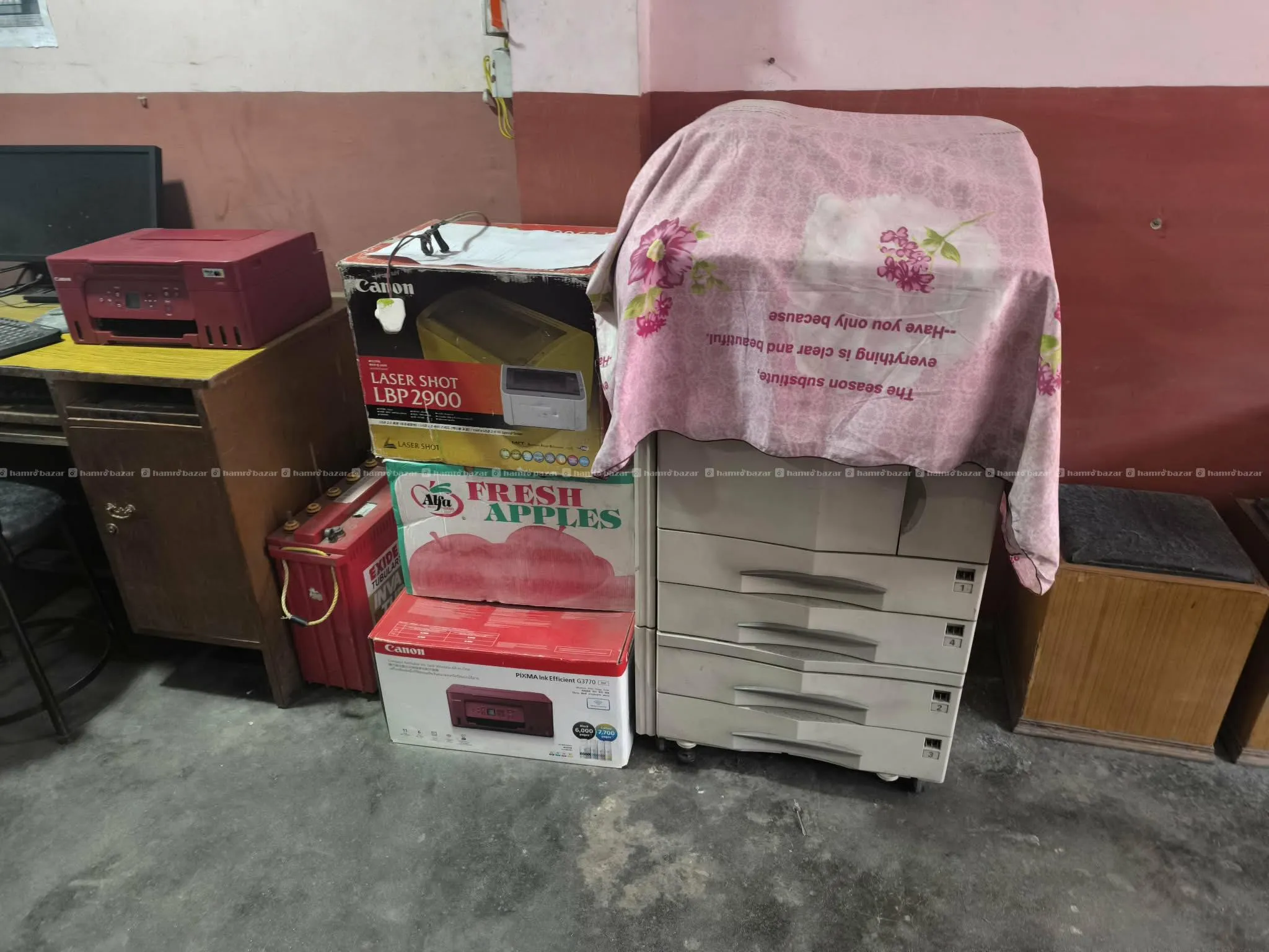 Stationary shop 6
