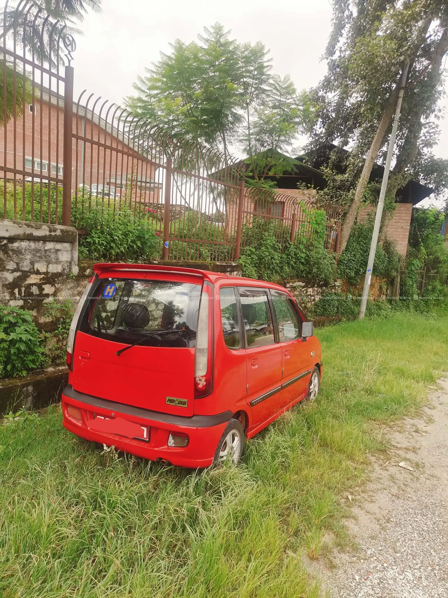Perodua kenari 2008 3