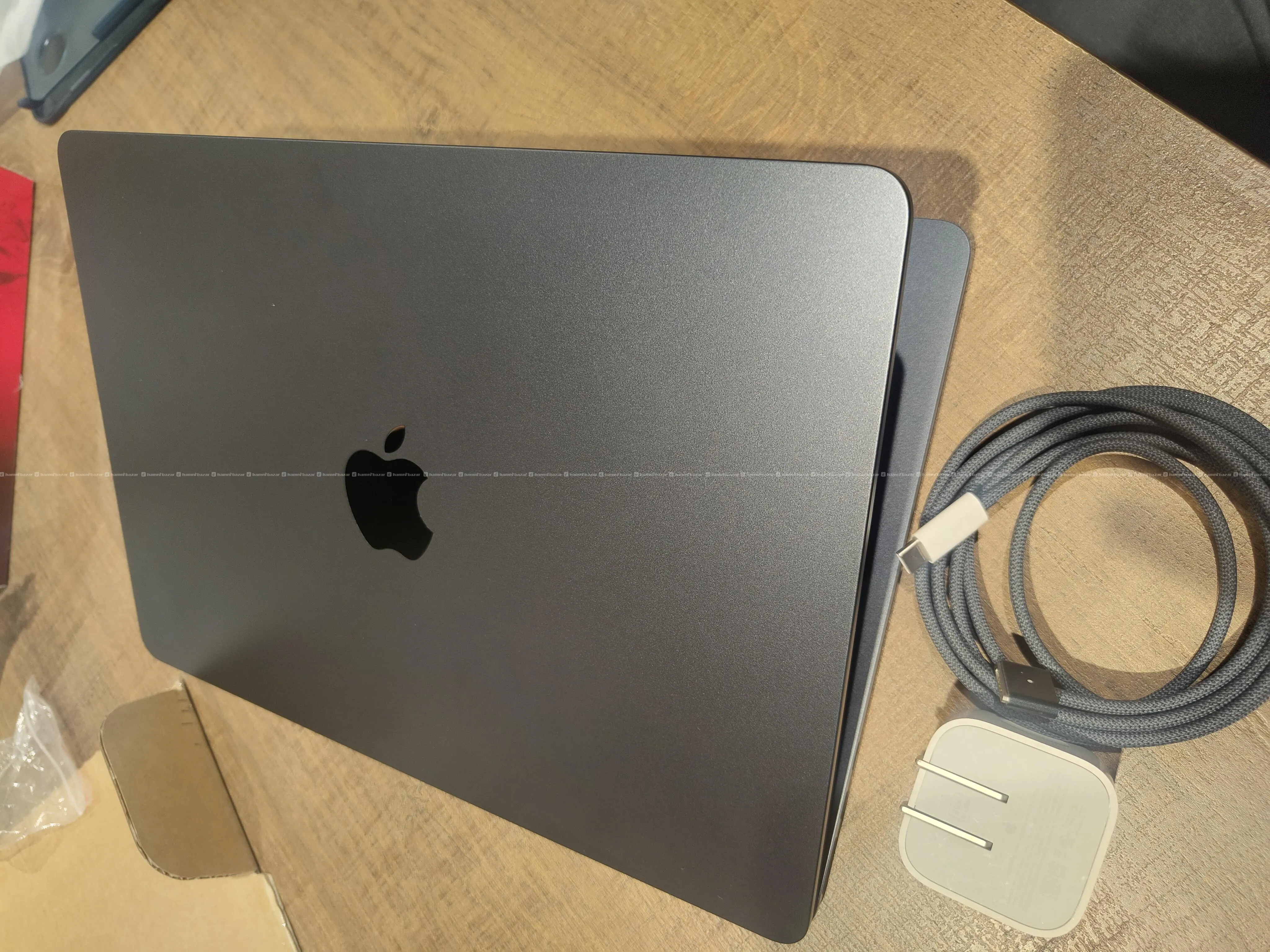 MacBook Air M5| 16/512 | 3 cycle counts only 3